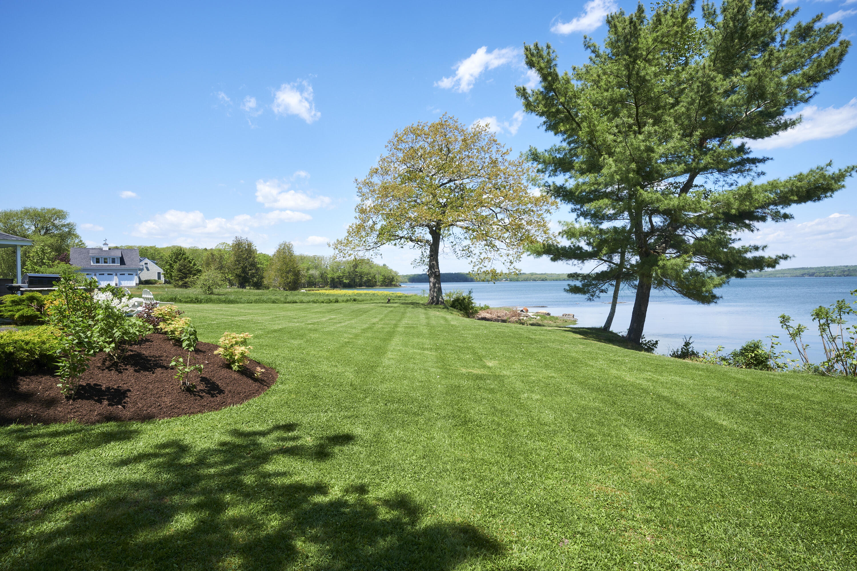 601 Back Cove
