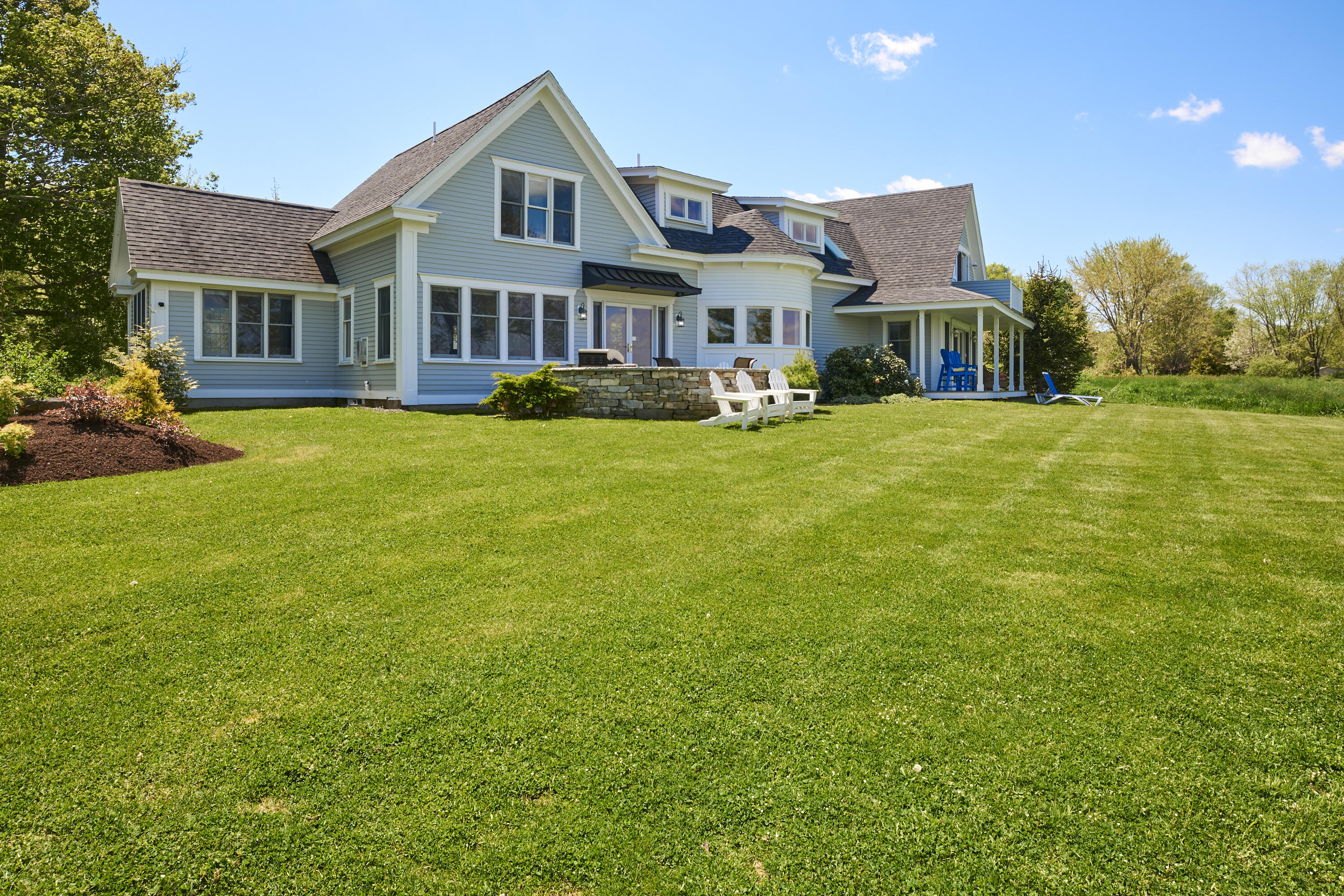 601 Back Cove