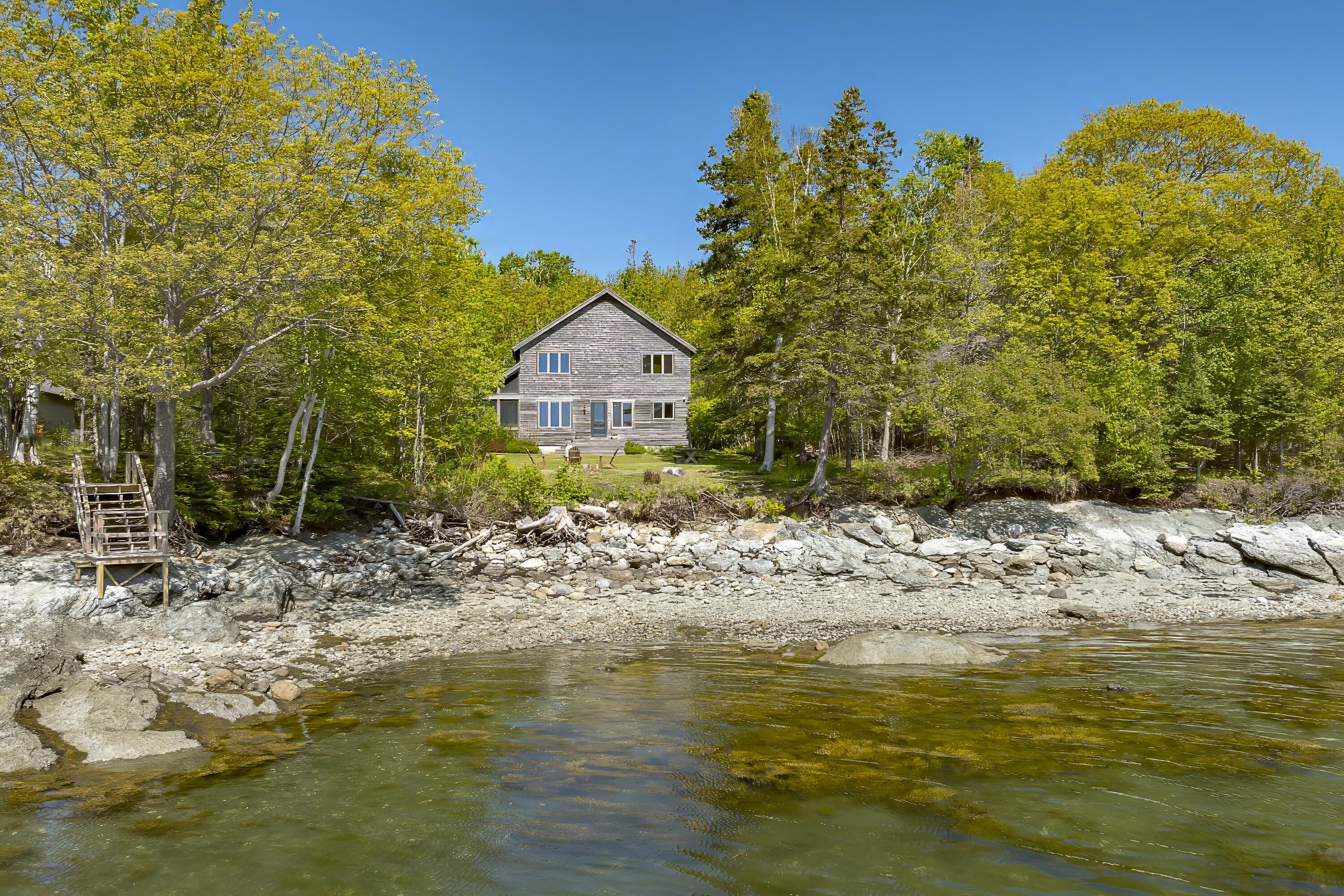 674 Oak Point Road