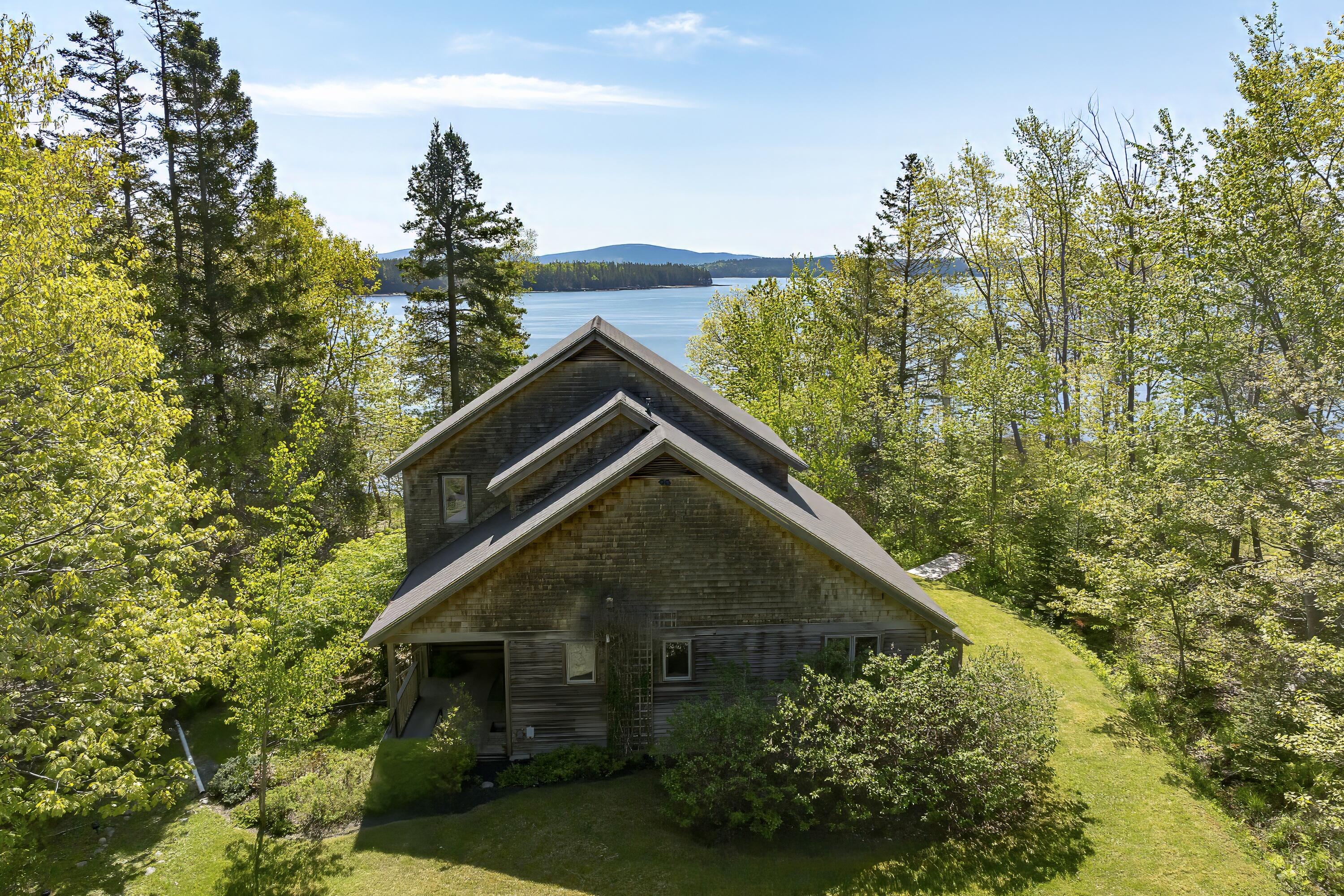 674 Oak Point Road