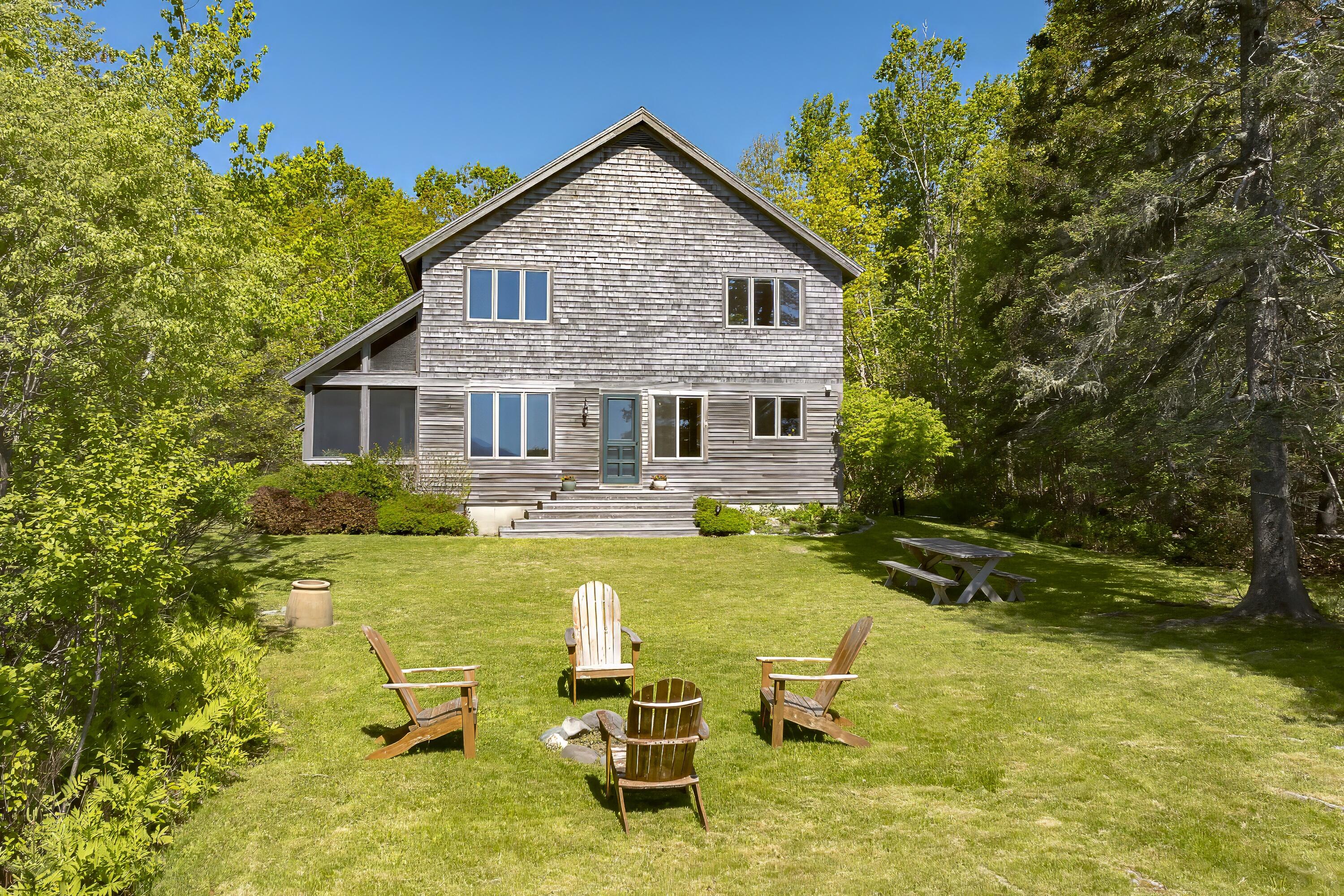 674 Oak Point Road