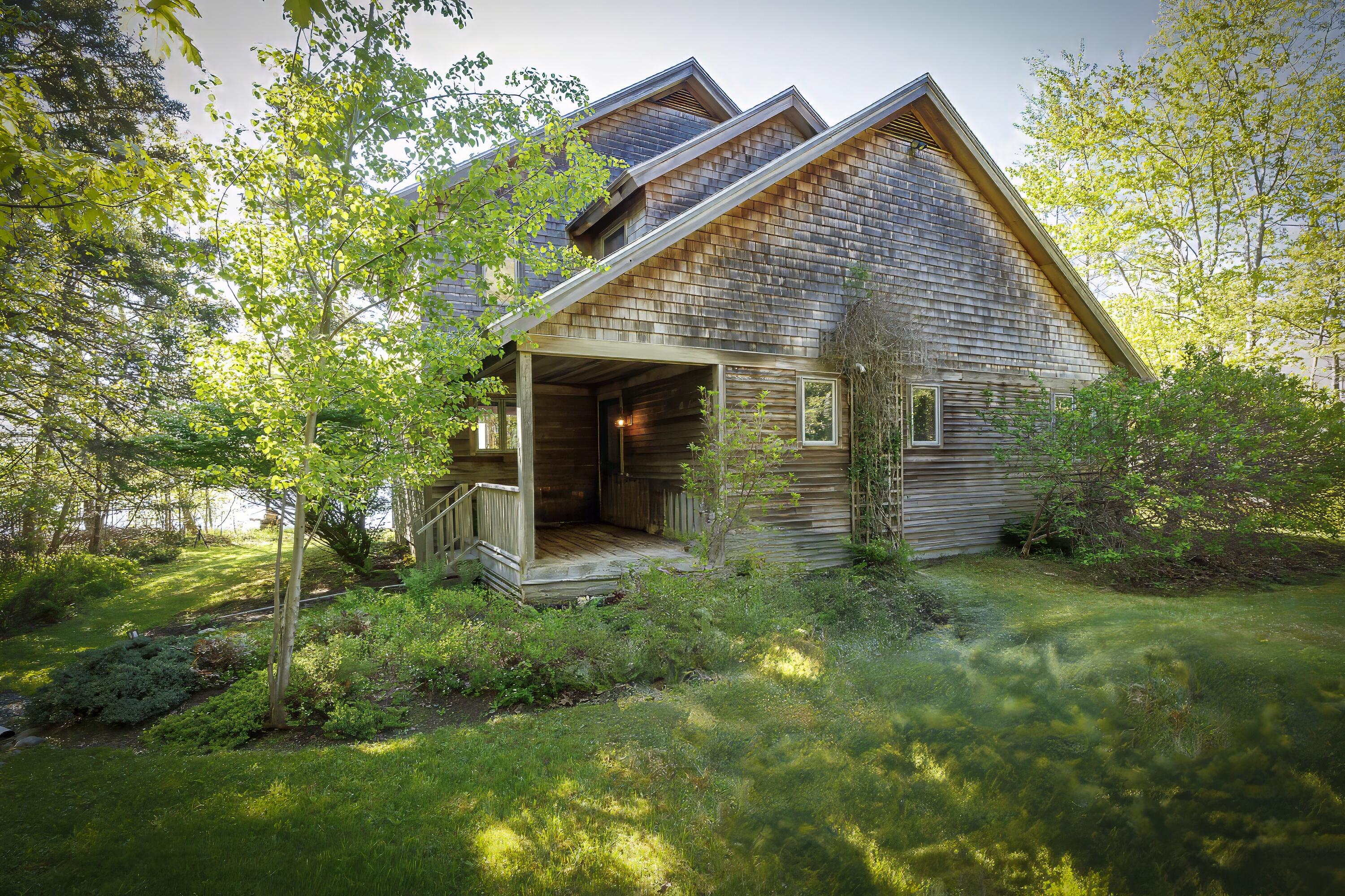 674 Oak Point Road