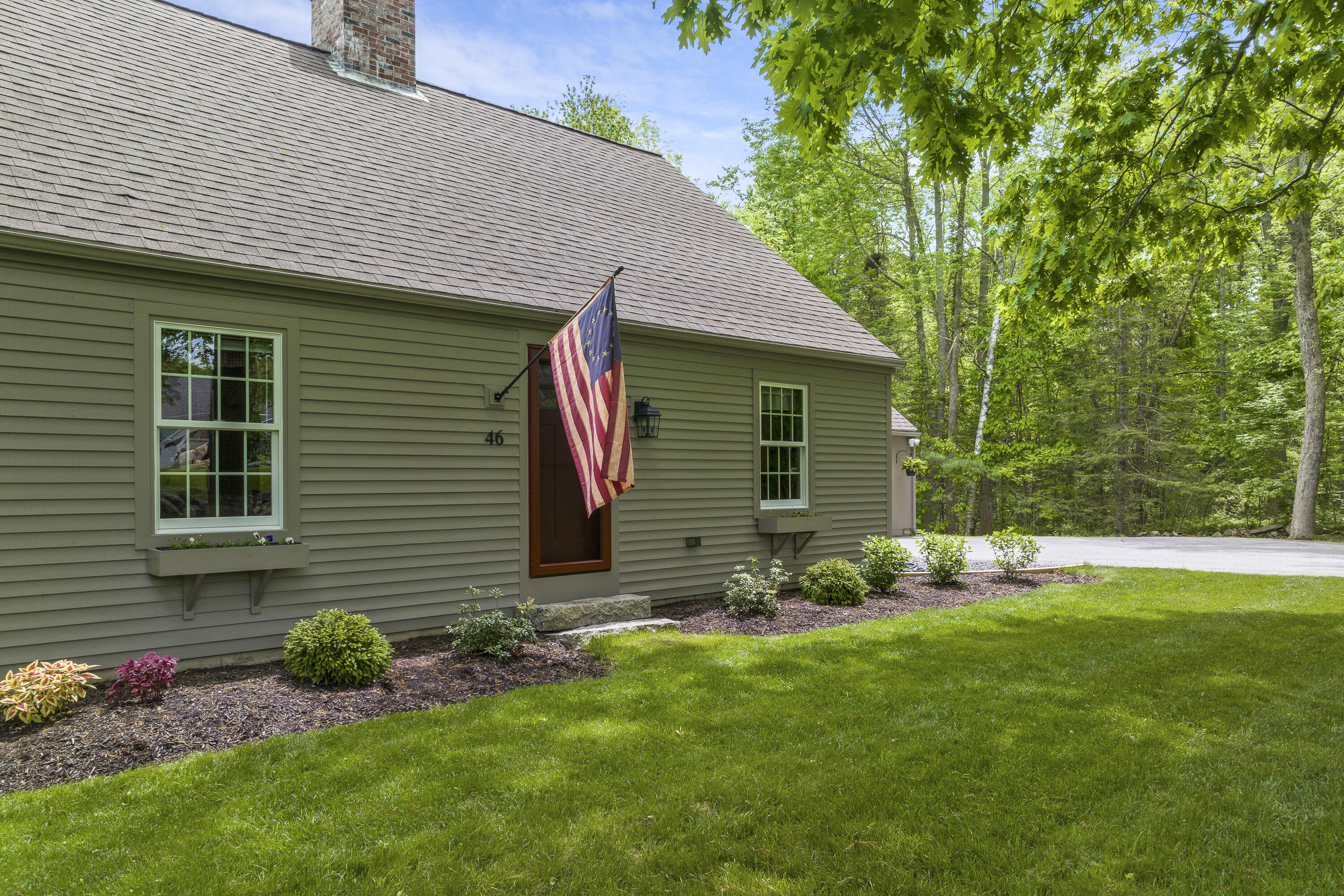 46 Stonewyck Lane