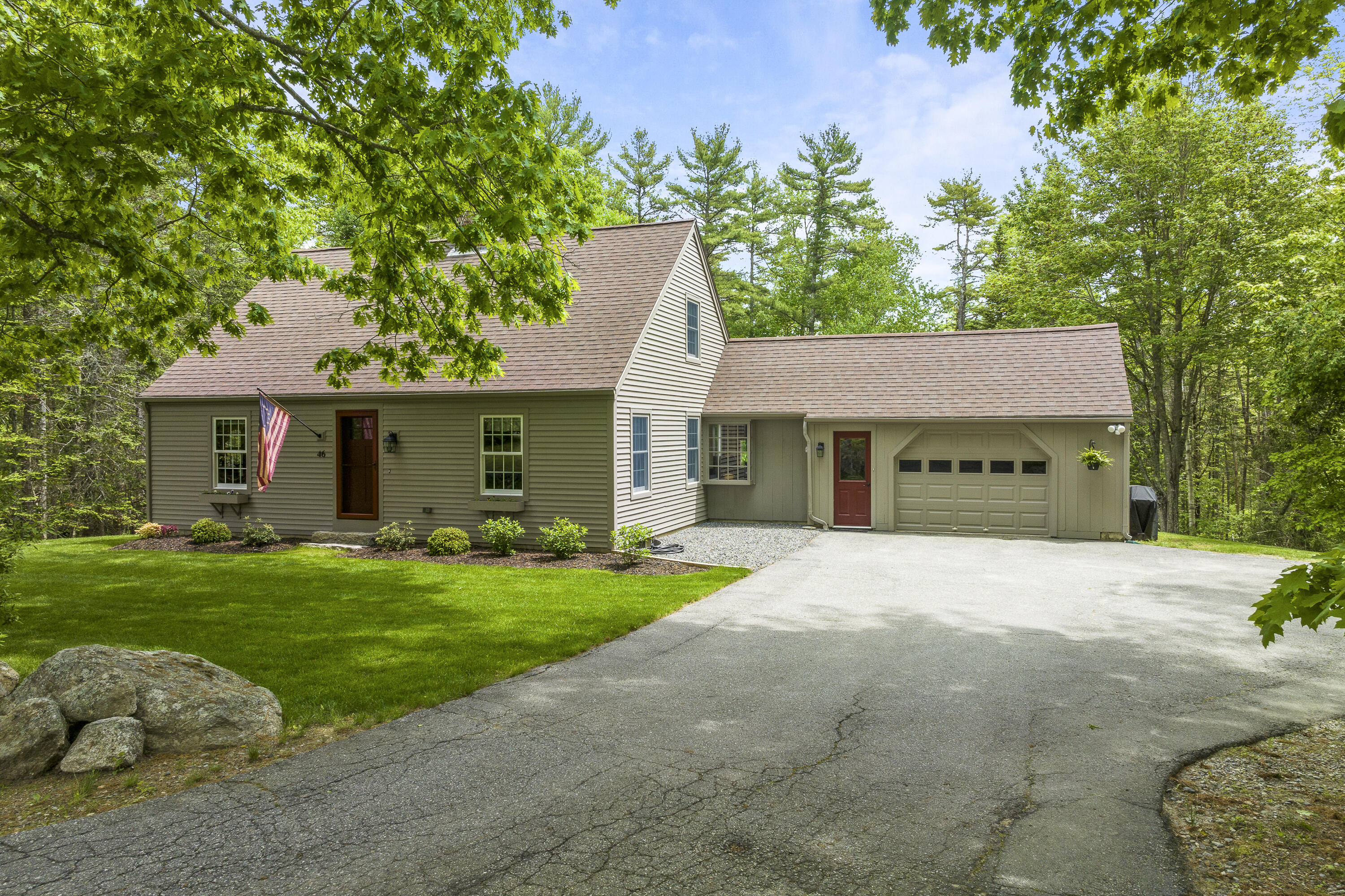 46 Stonewyck Lane