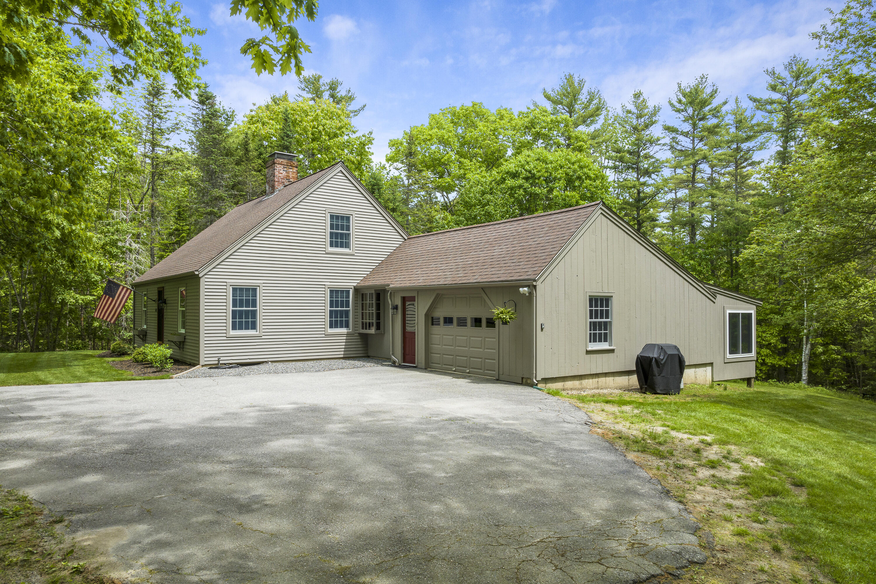 46 Stonewyck Lane