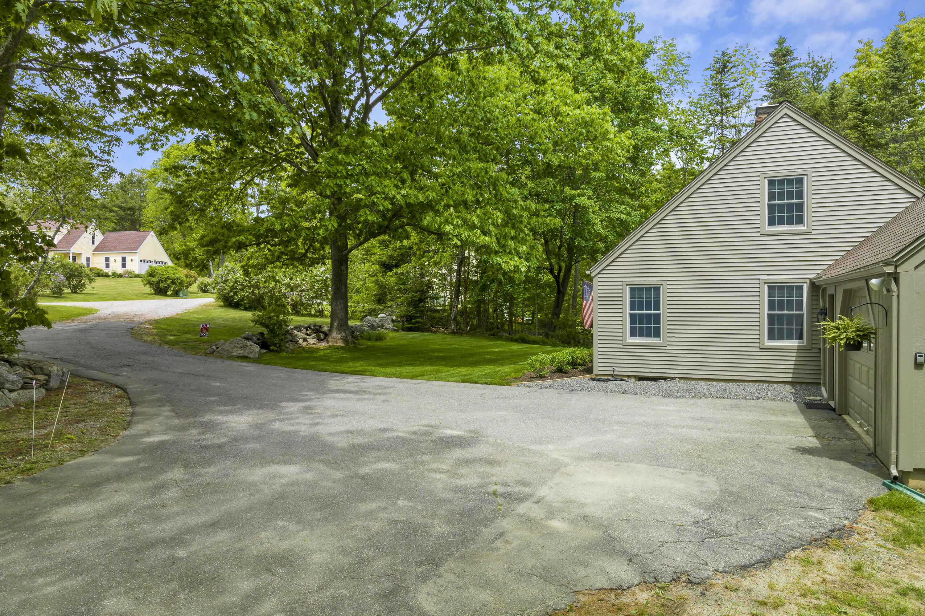 46 Stonewyck Lane