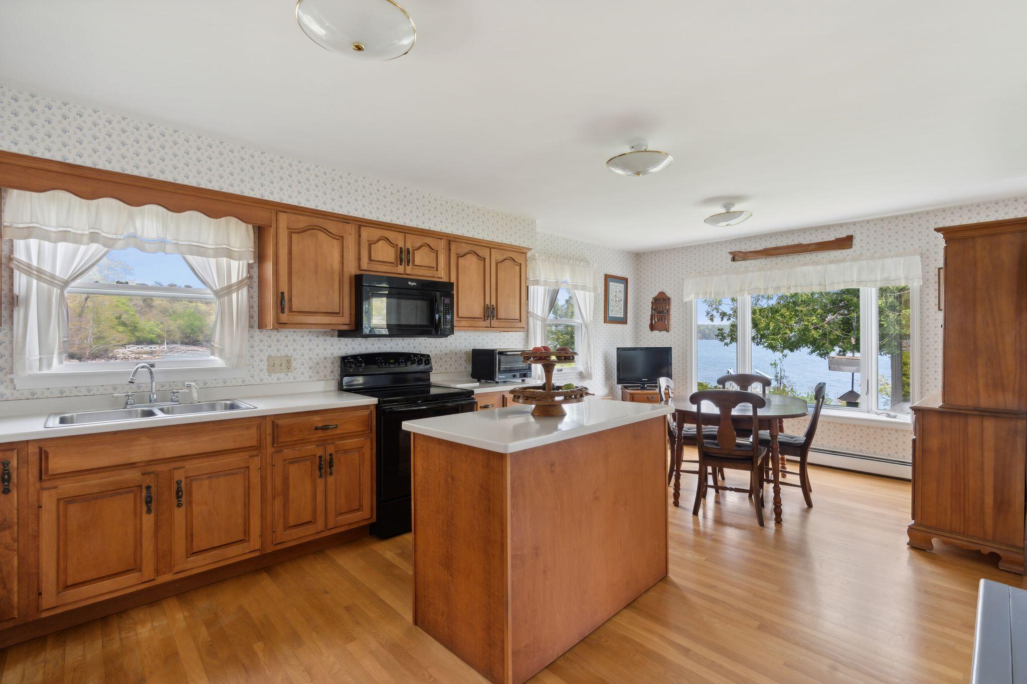 508 Birch Point Road