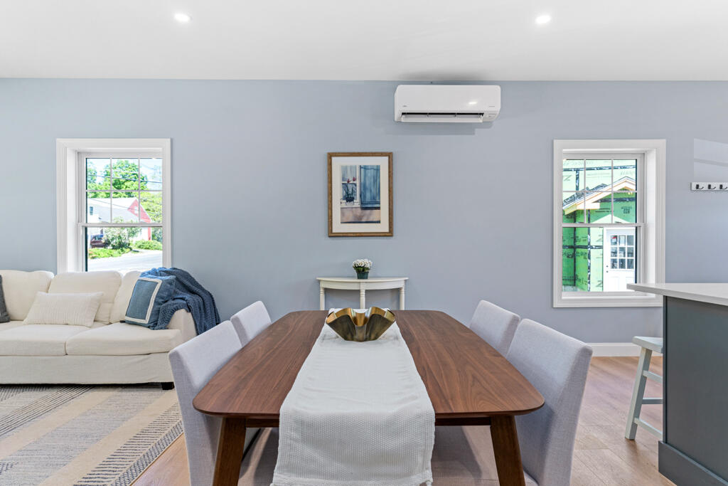 7 Parsonage Road, 10