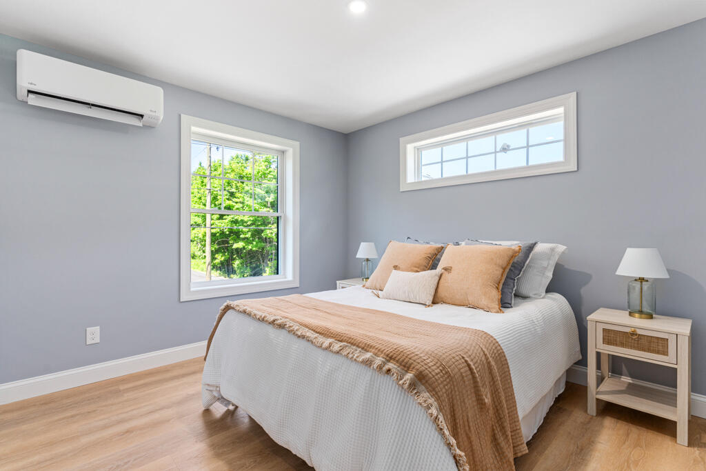 7 Parsonage Road, 10