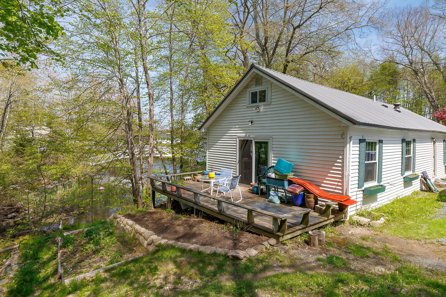 1125 Main Street