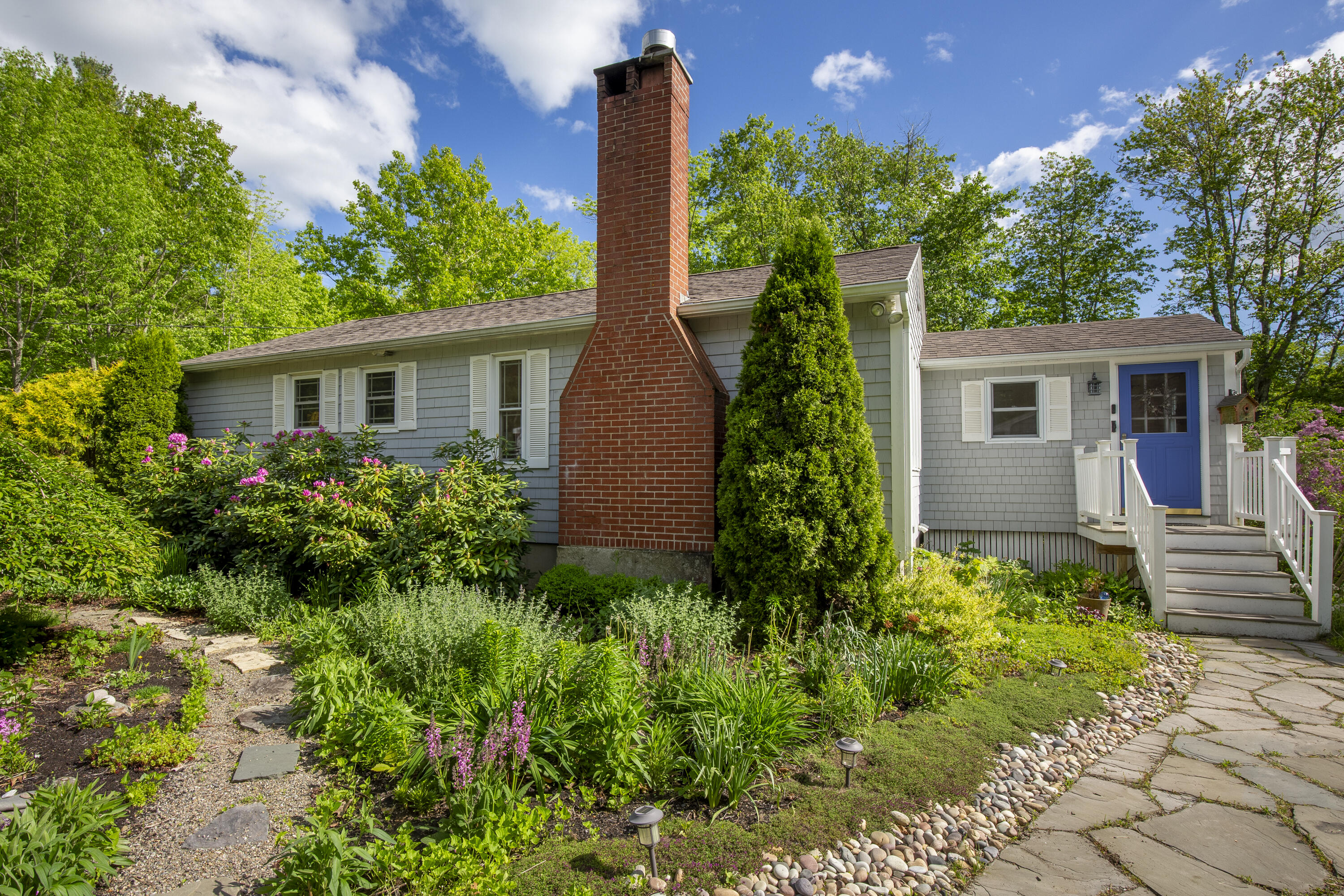 1110 Middle Road