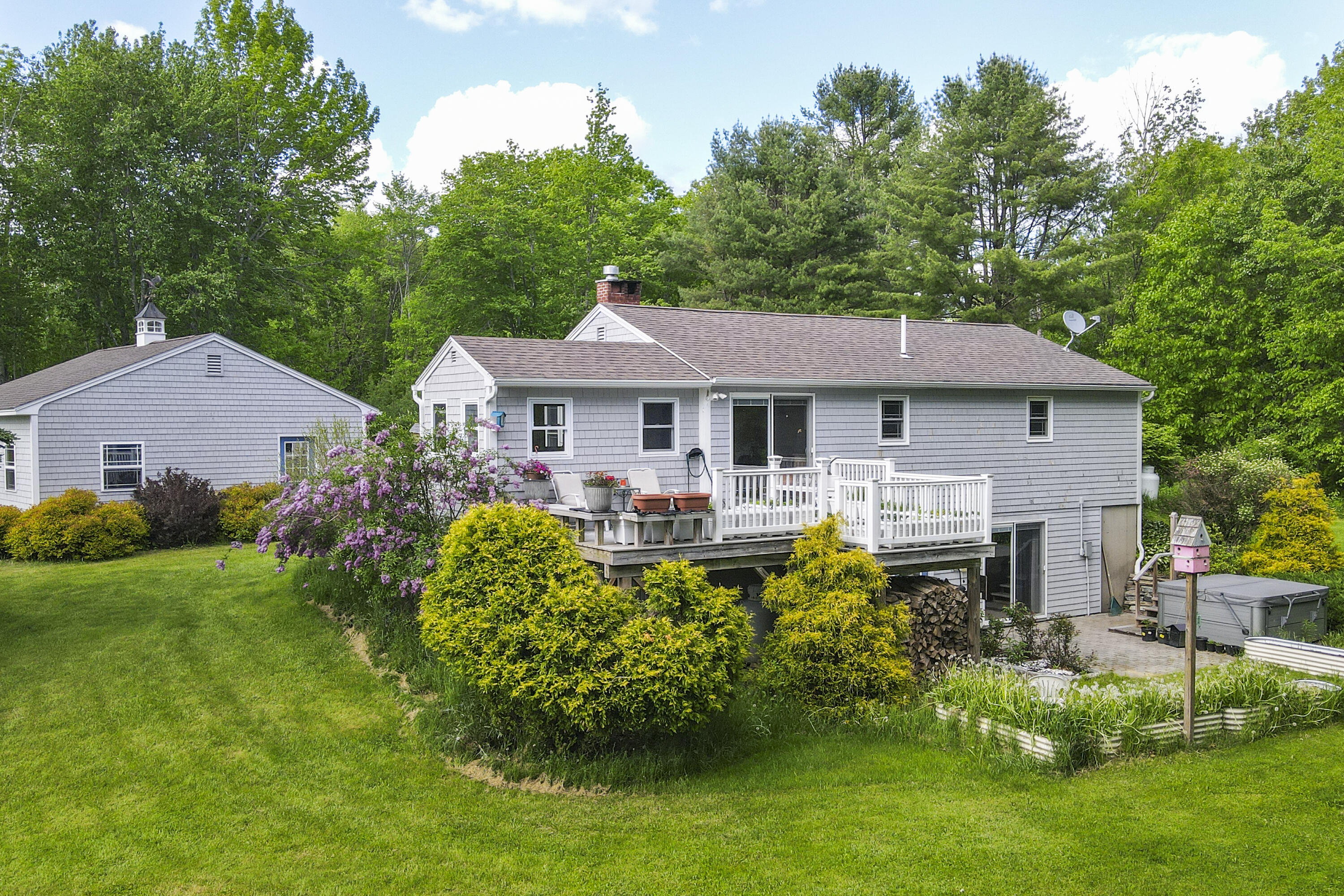 1110 Middle Road