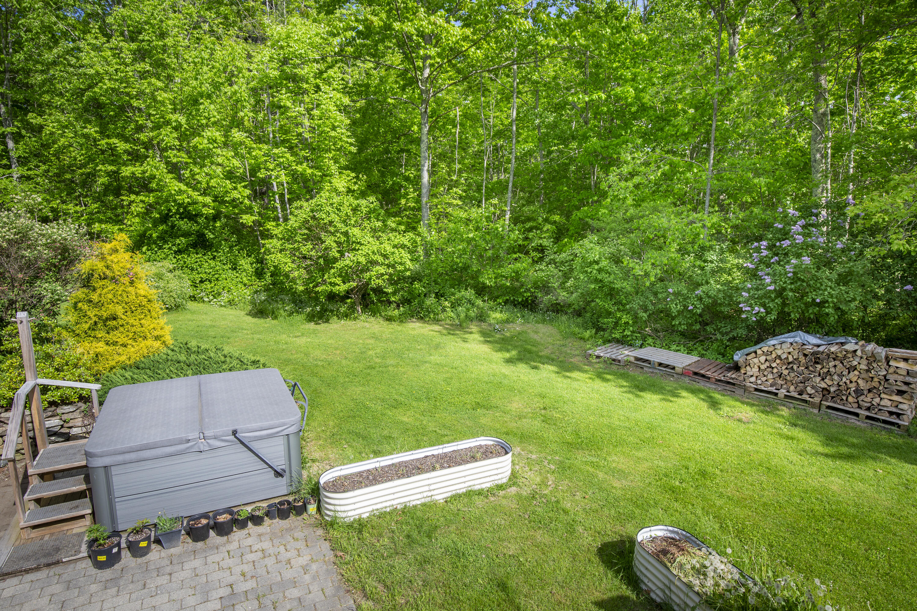 1110 Middle Road