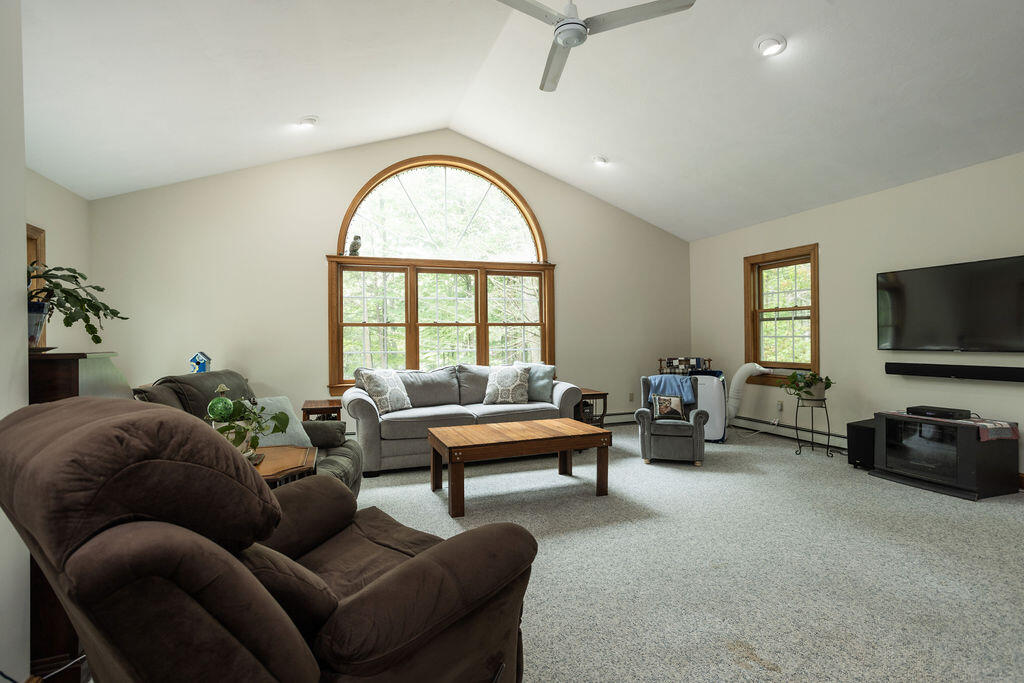 3 Deacon Drive