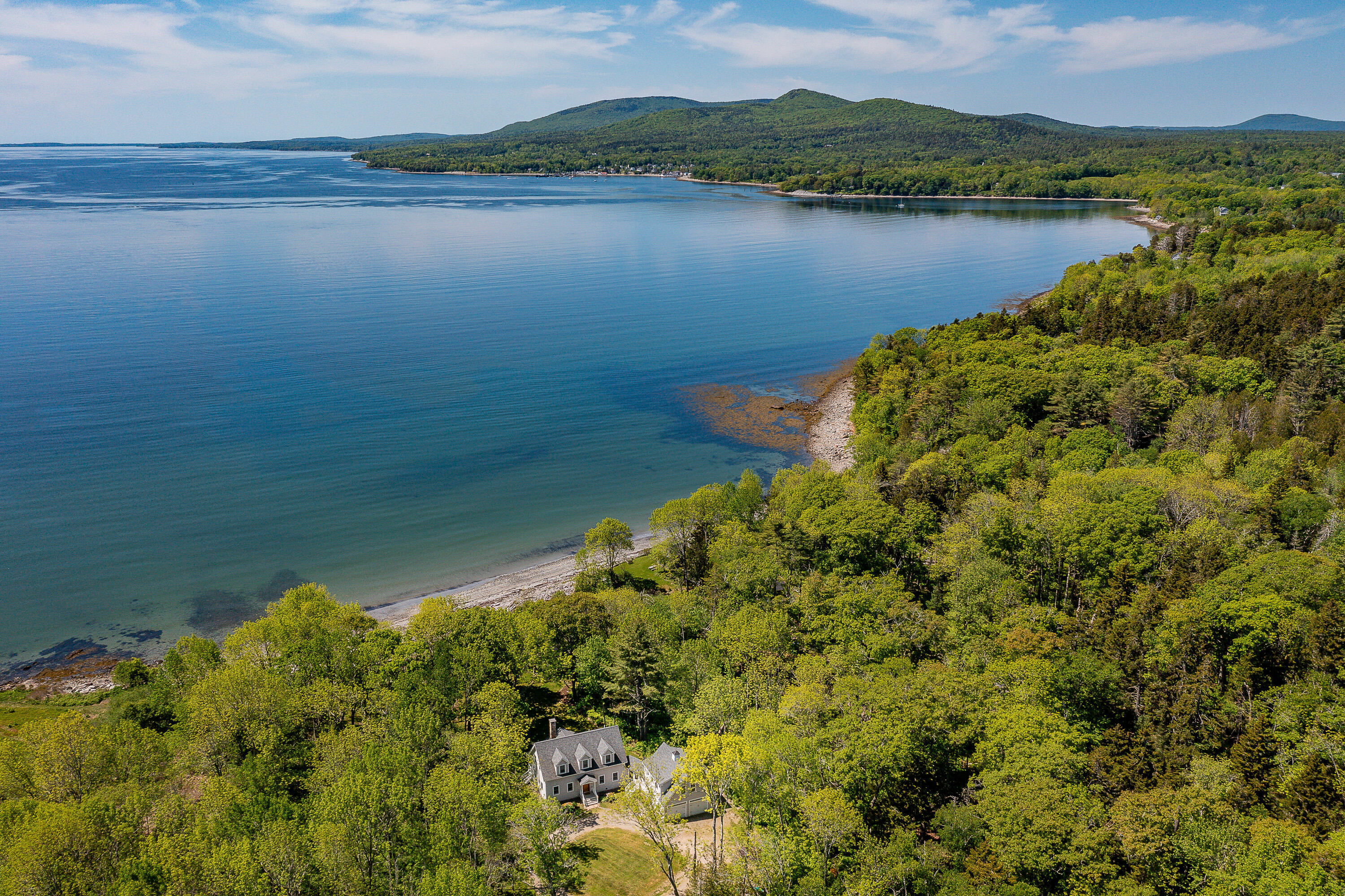 24 Soaring Eagle Point