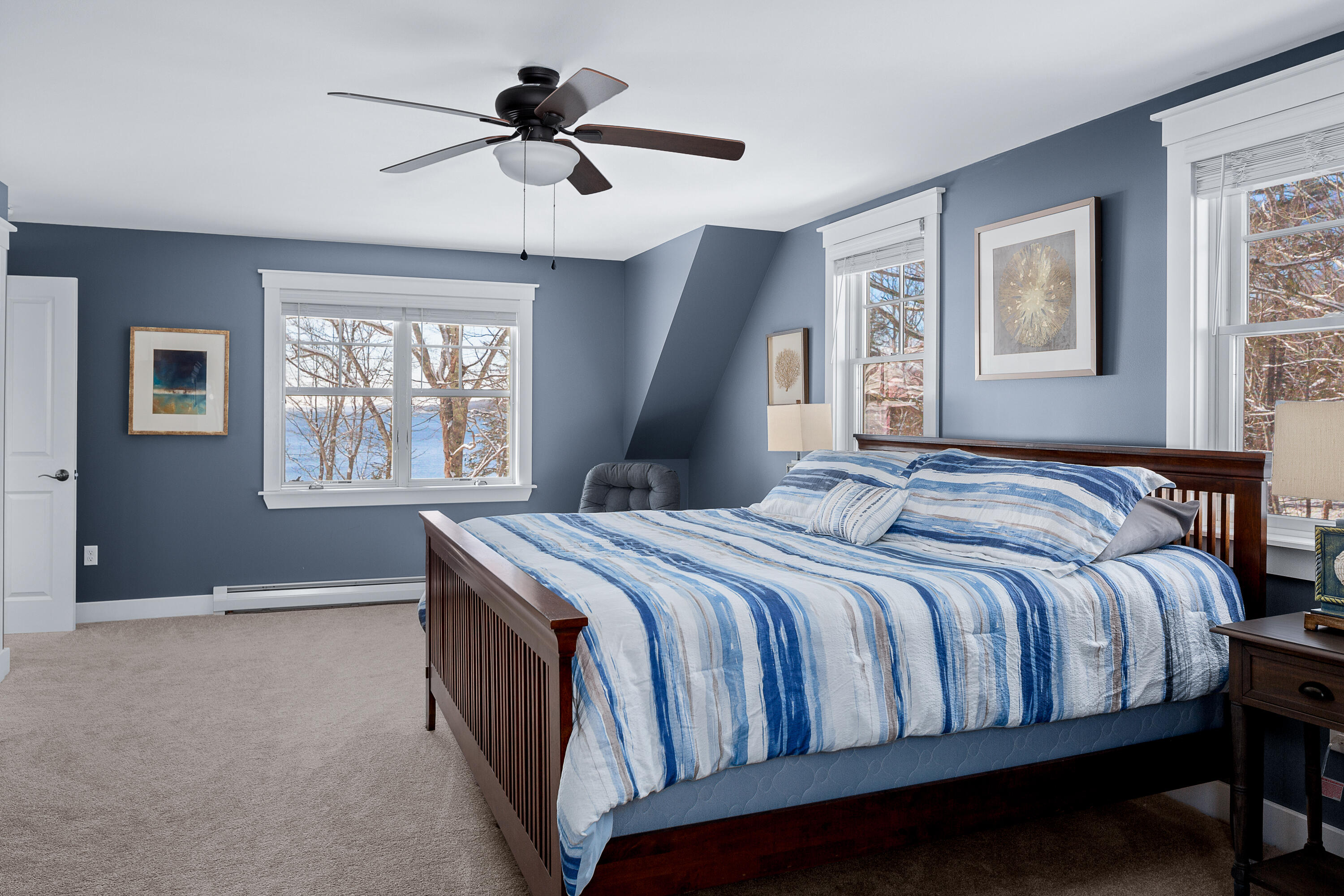 24 Soaring Eagle Point