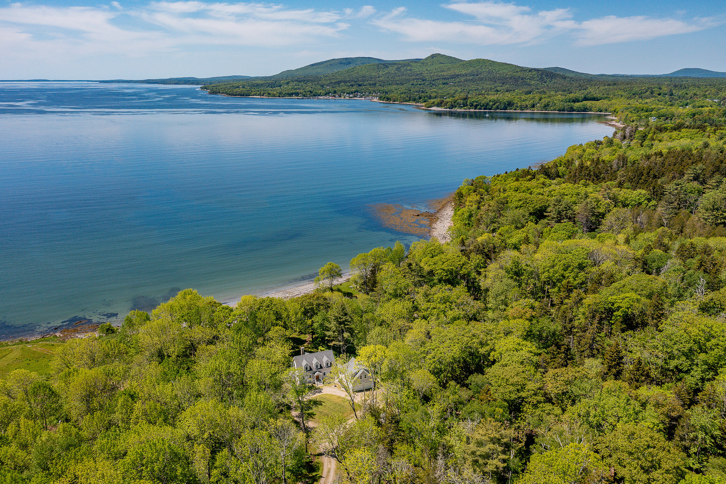 24 Soaring Eagle Point