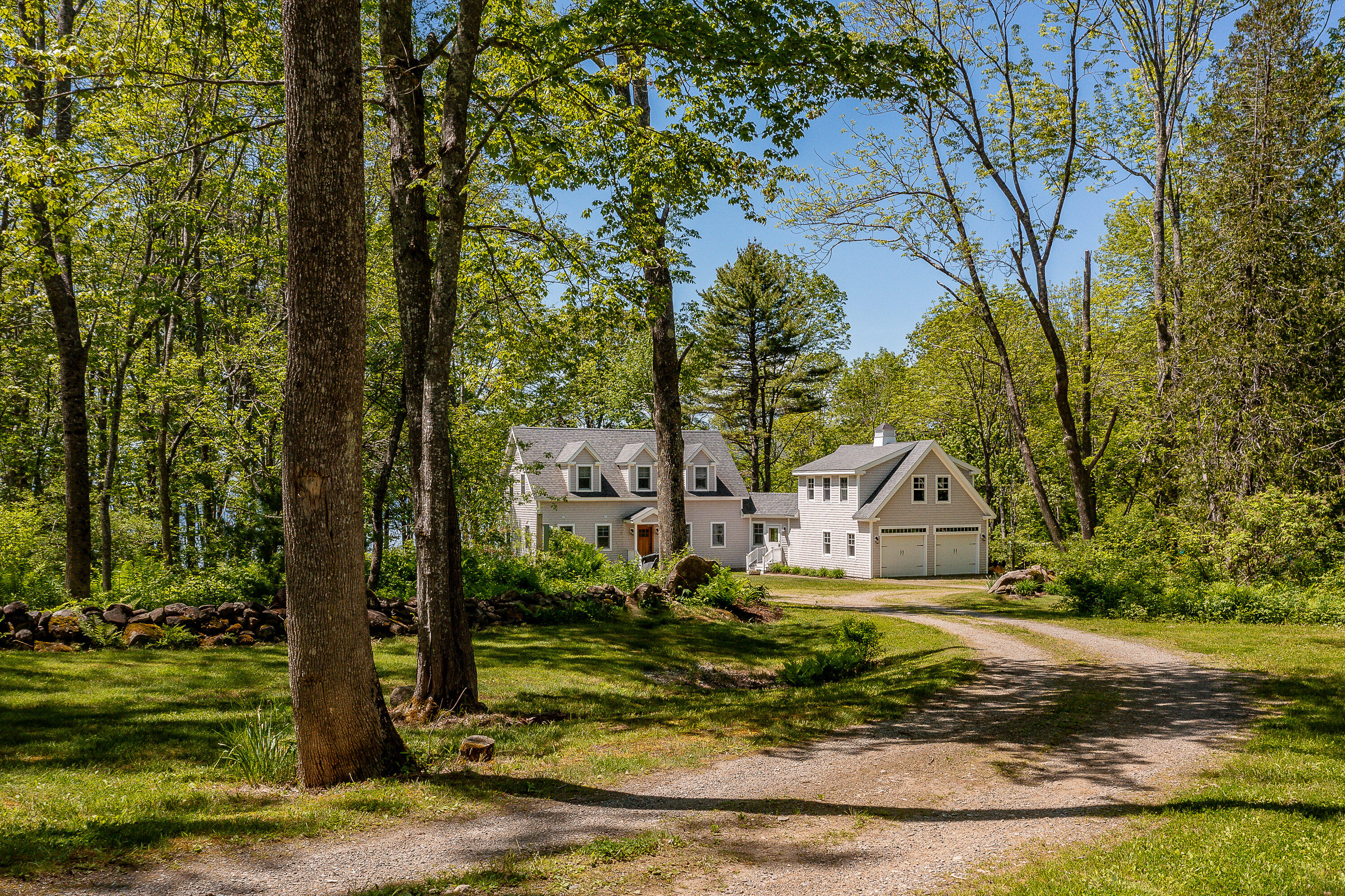 24 Soaring Eagle Point