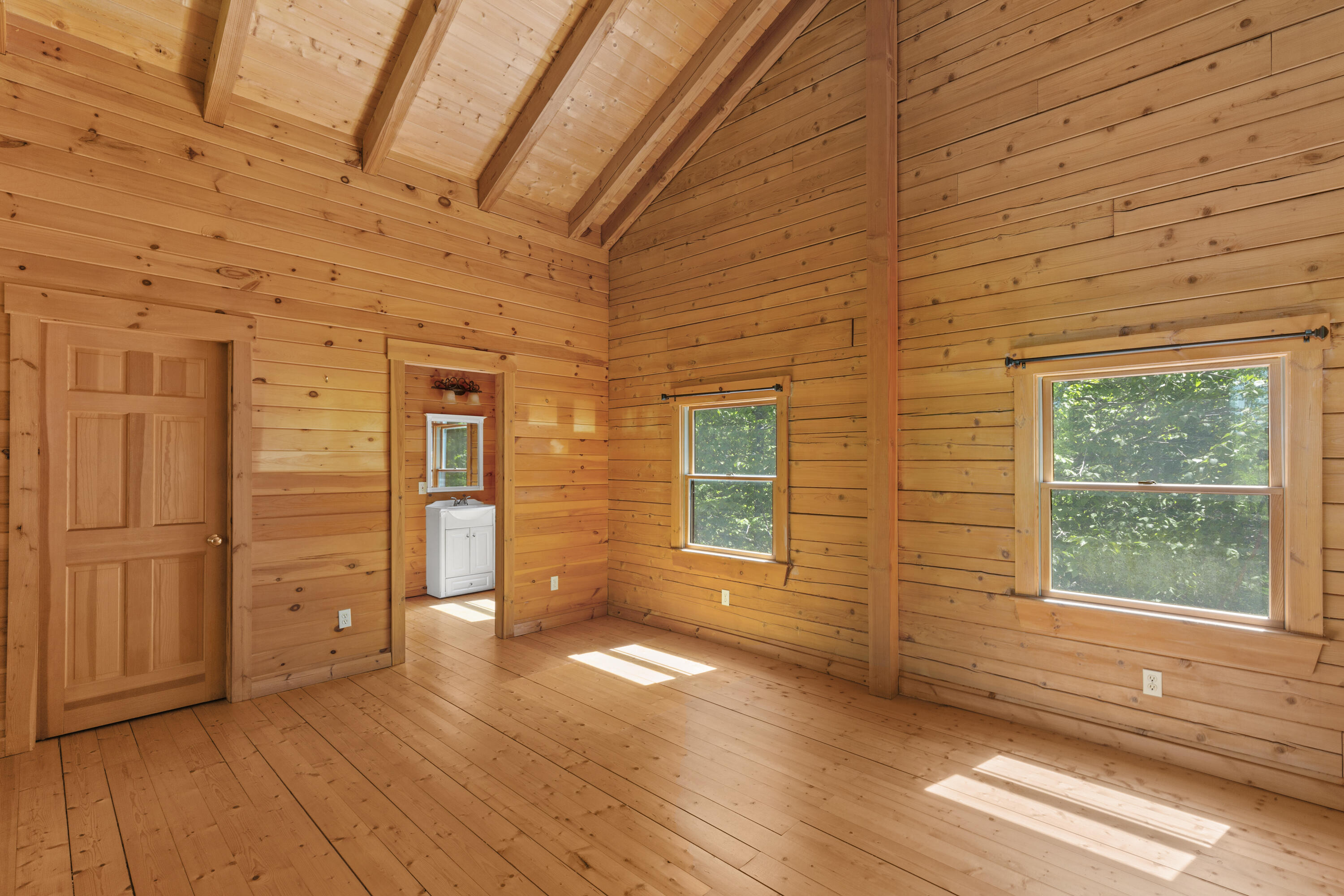 137 Rock School House Road