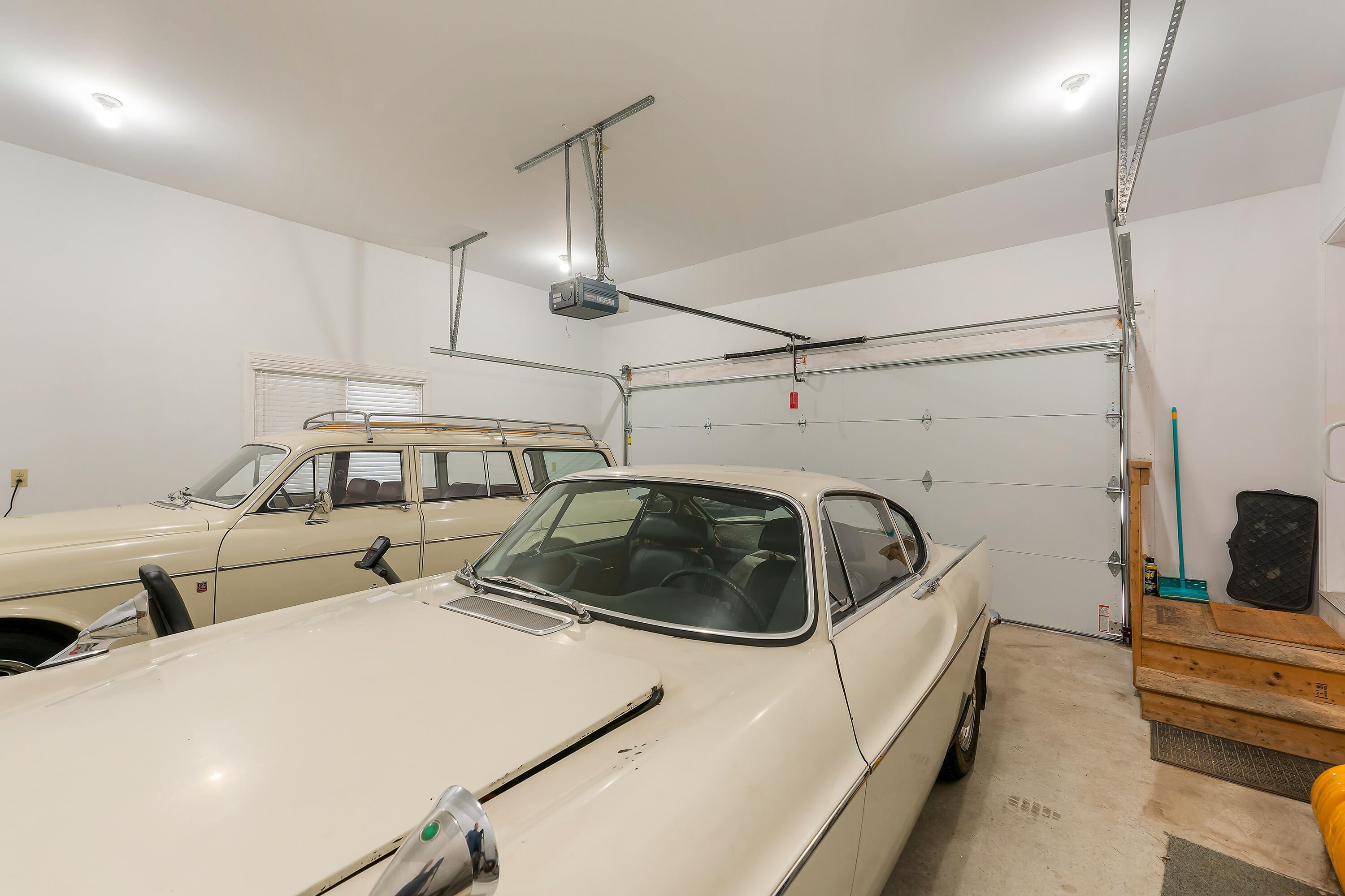 2 Sweetfern Lane, 2