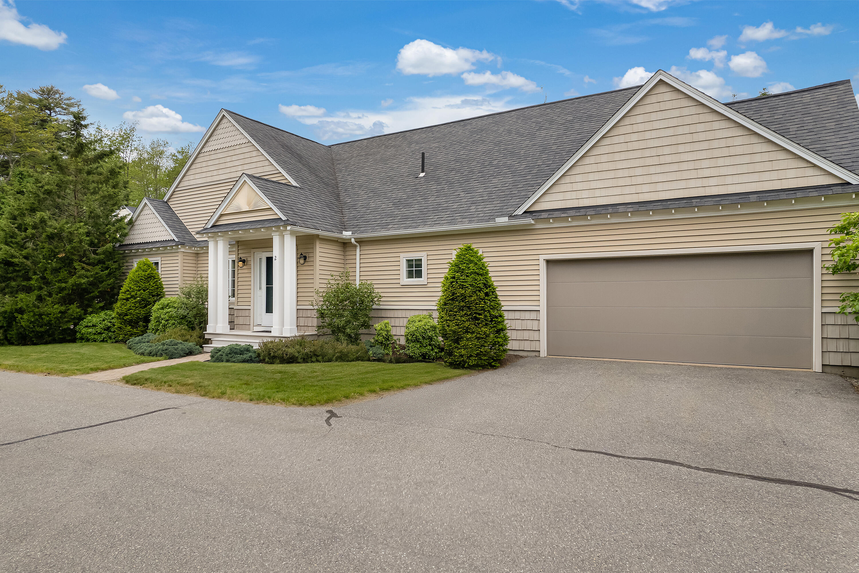 2 Sweetfern Lane, 2