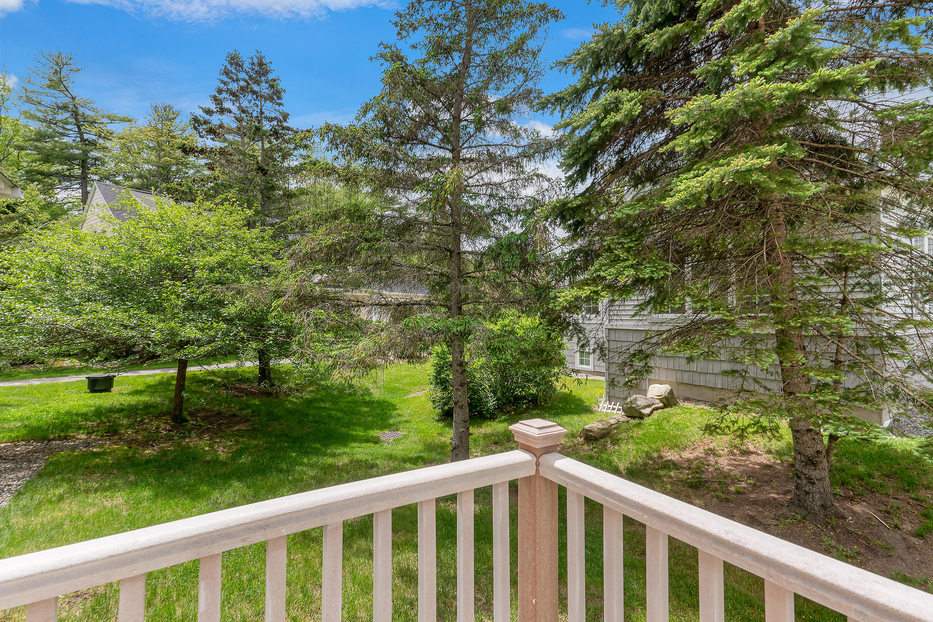 2 Sweetfern Lane, 2