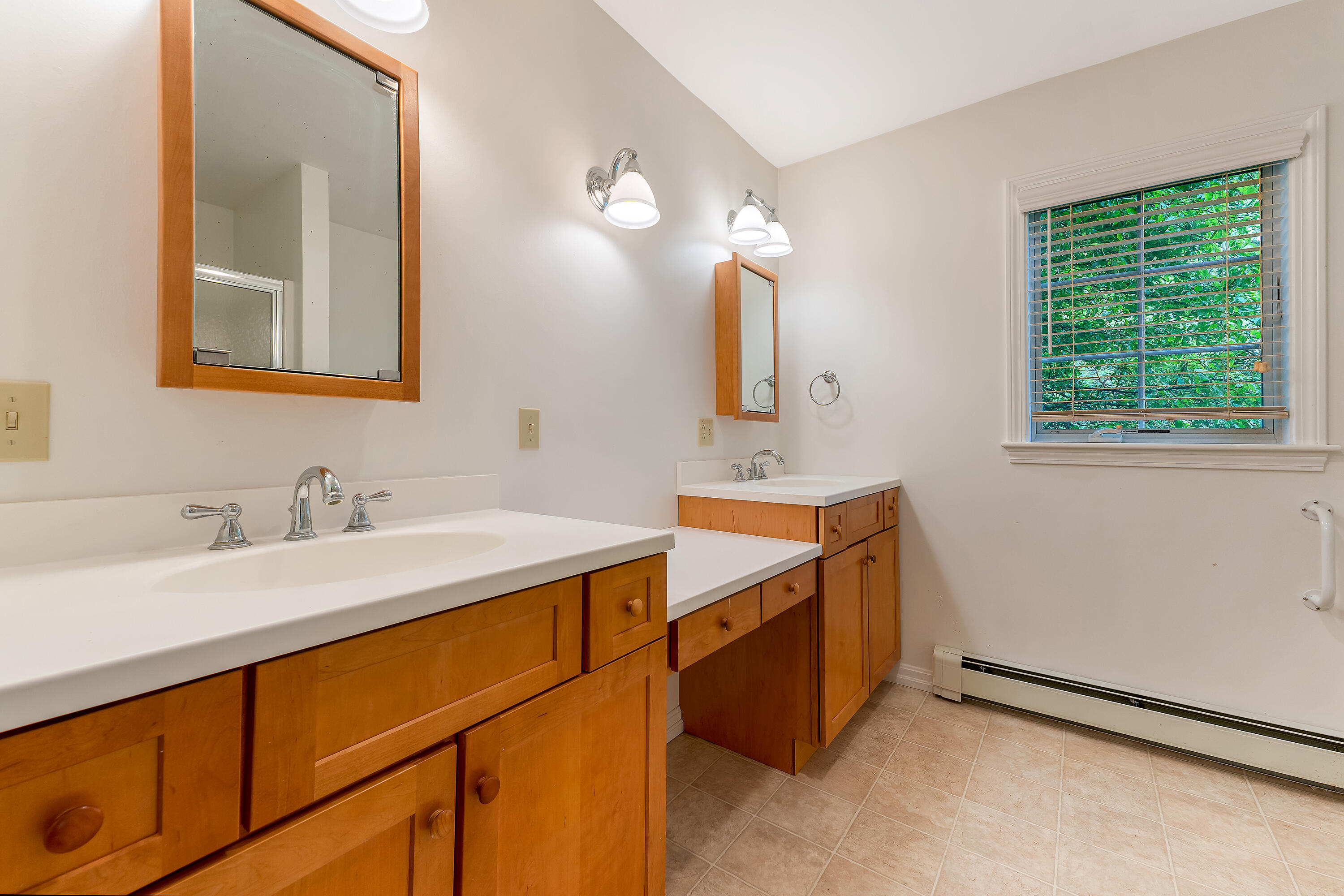 2 Sweetfern Lane, 2