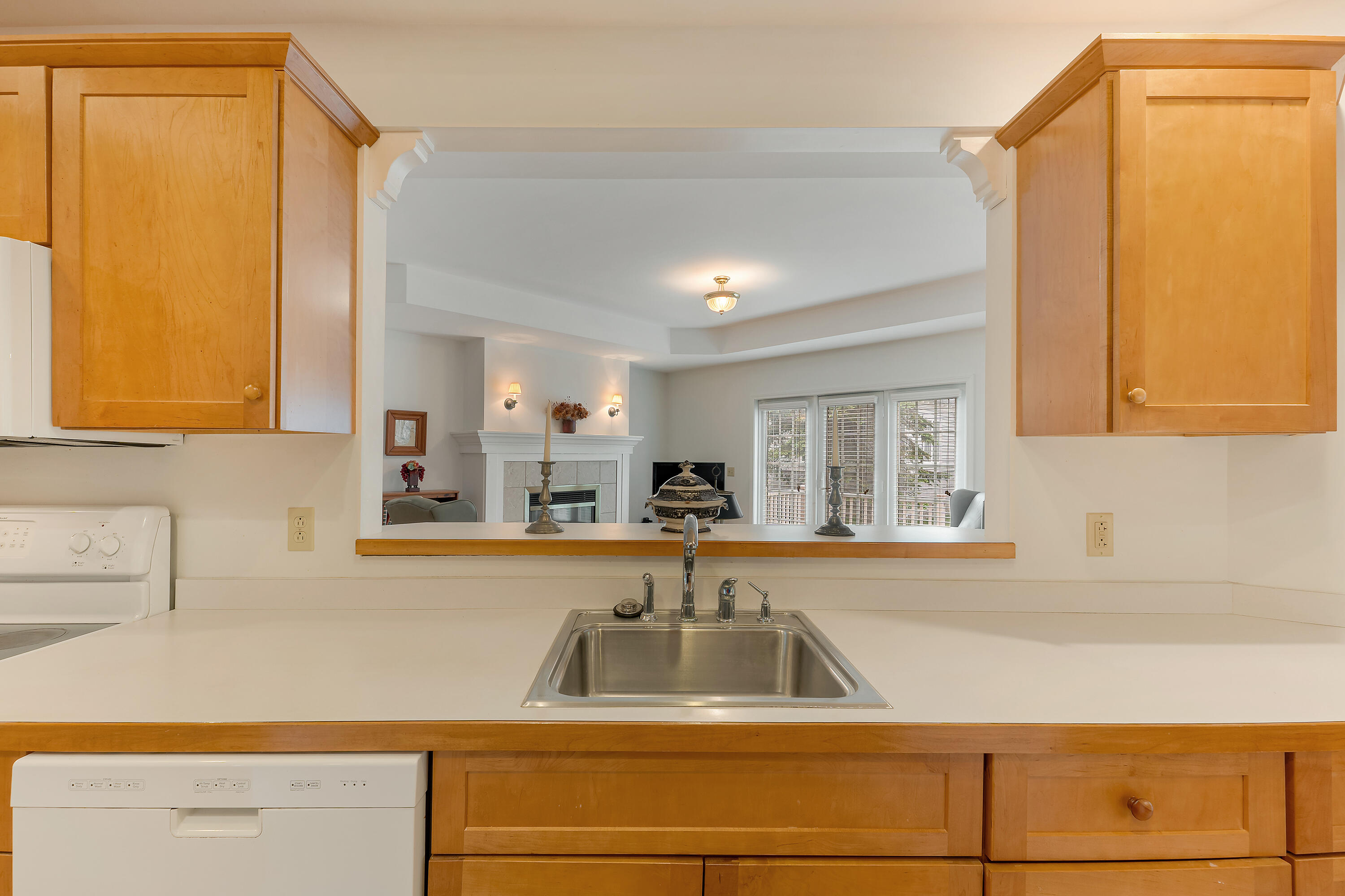 2 Sweetfern Lane, 2