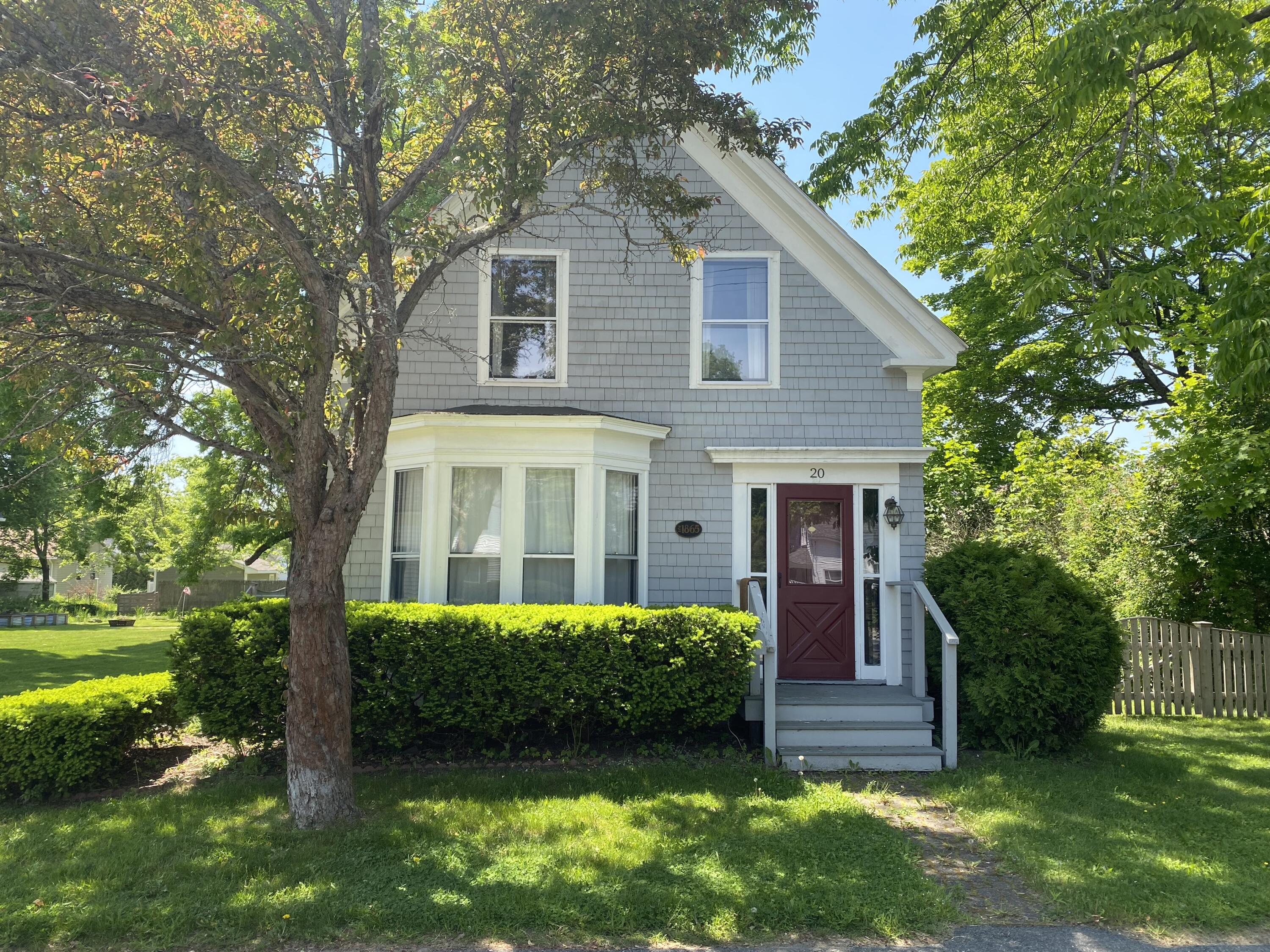 20 Mountain Street