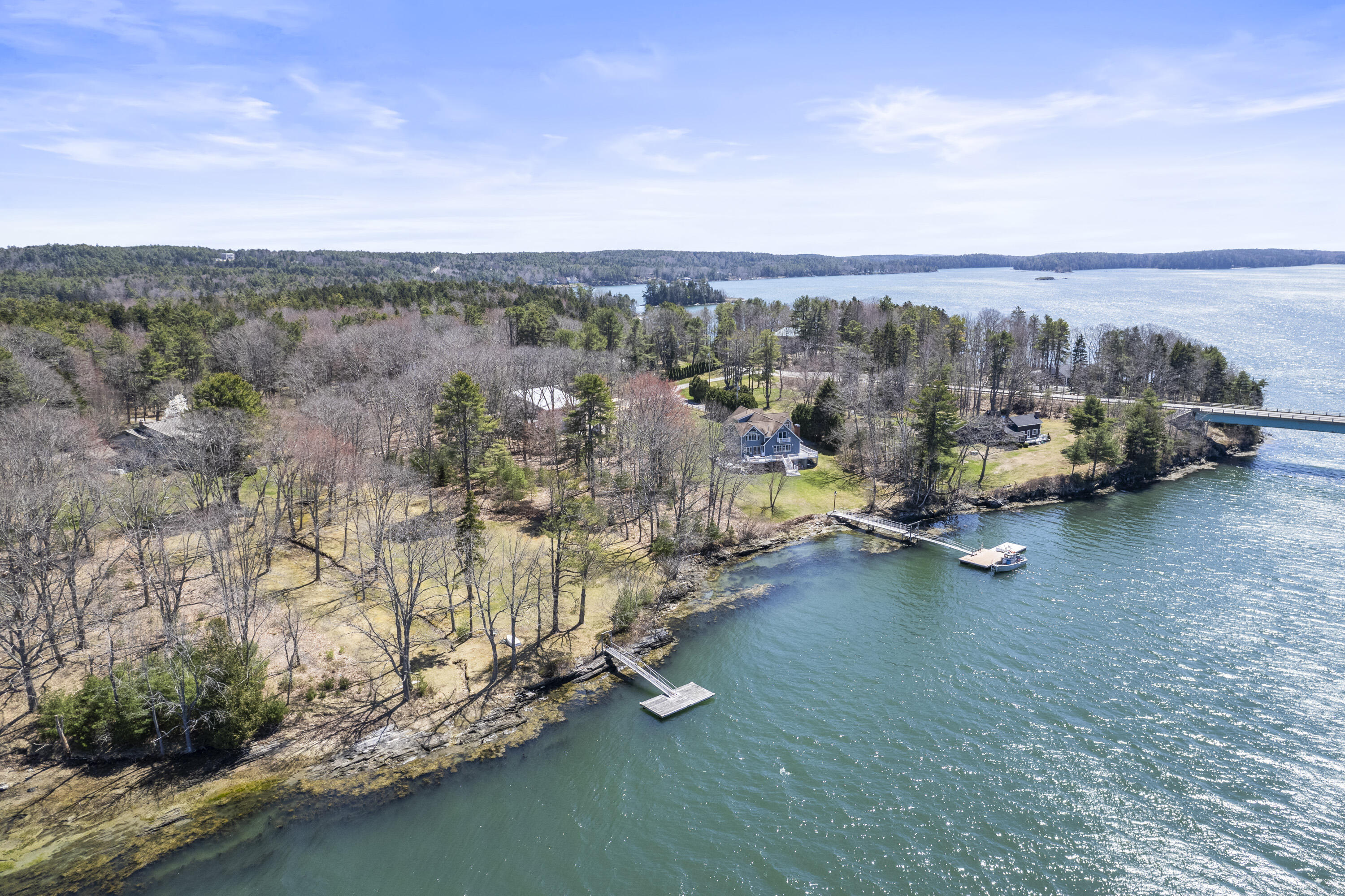 25 Doughty Point Road