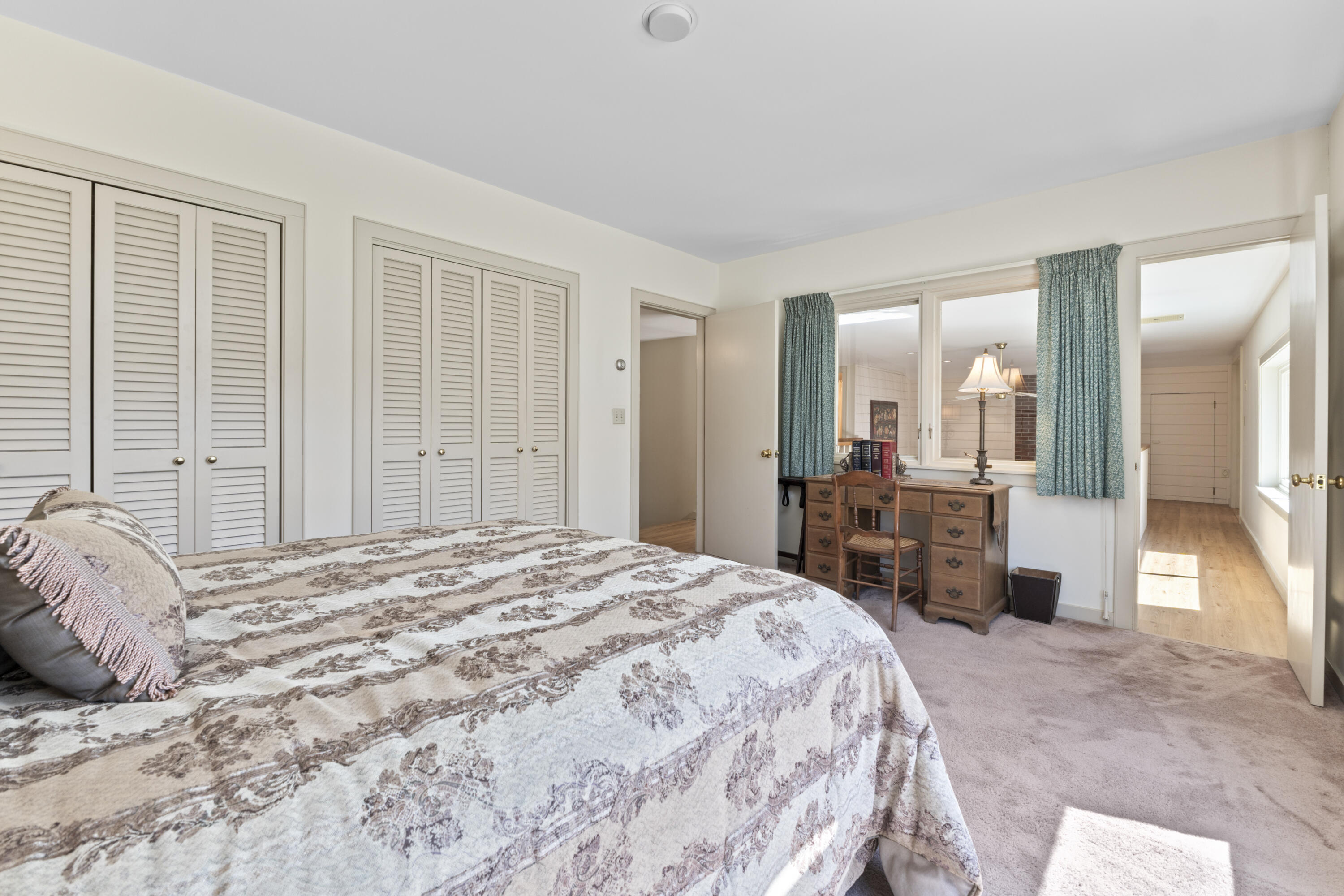 25 Doughty Point Road