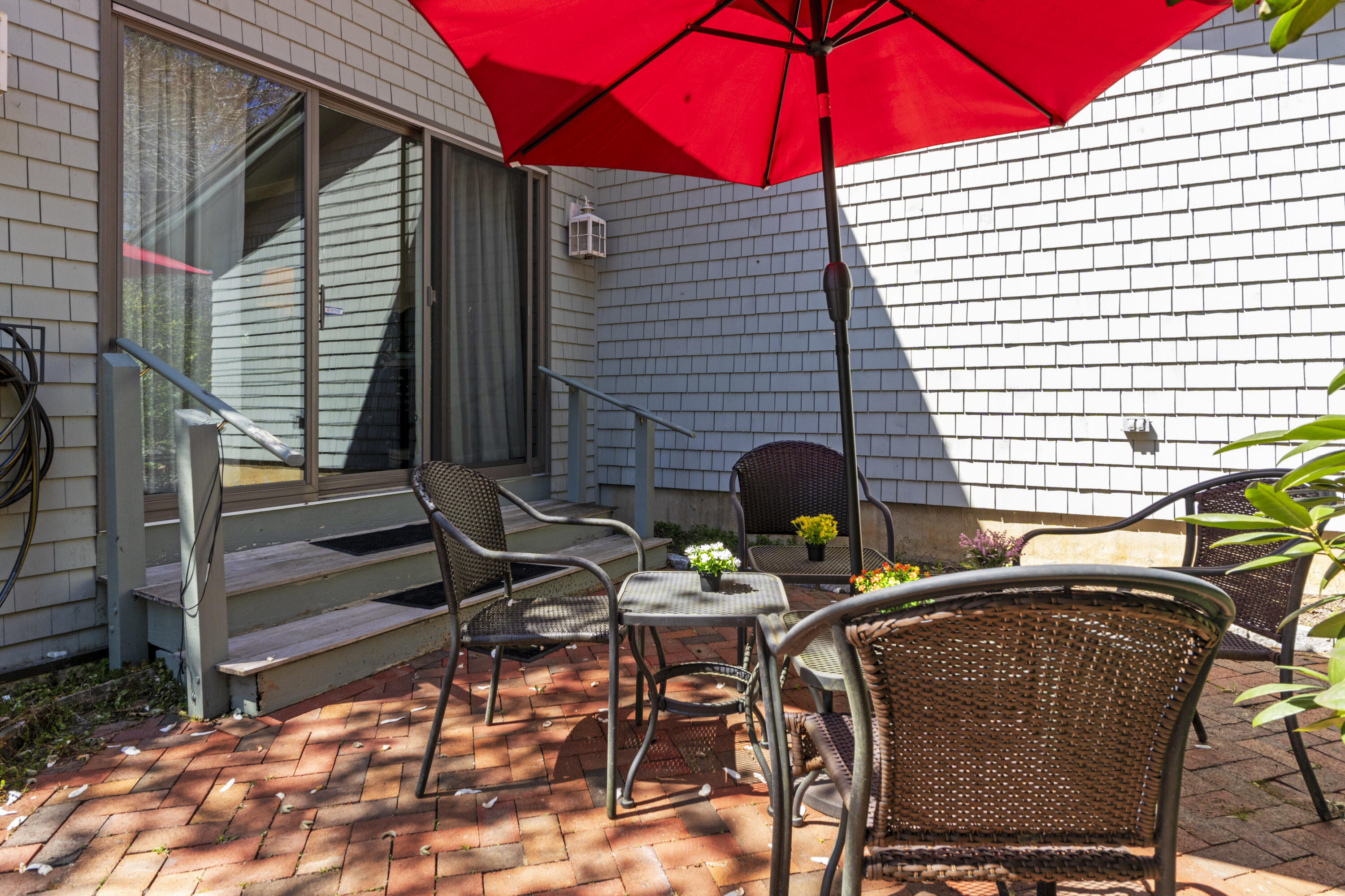 25 Doughty Point Road