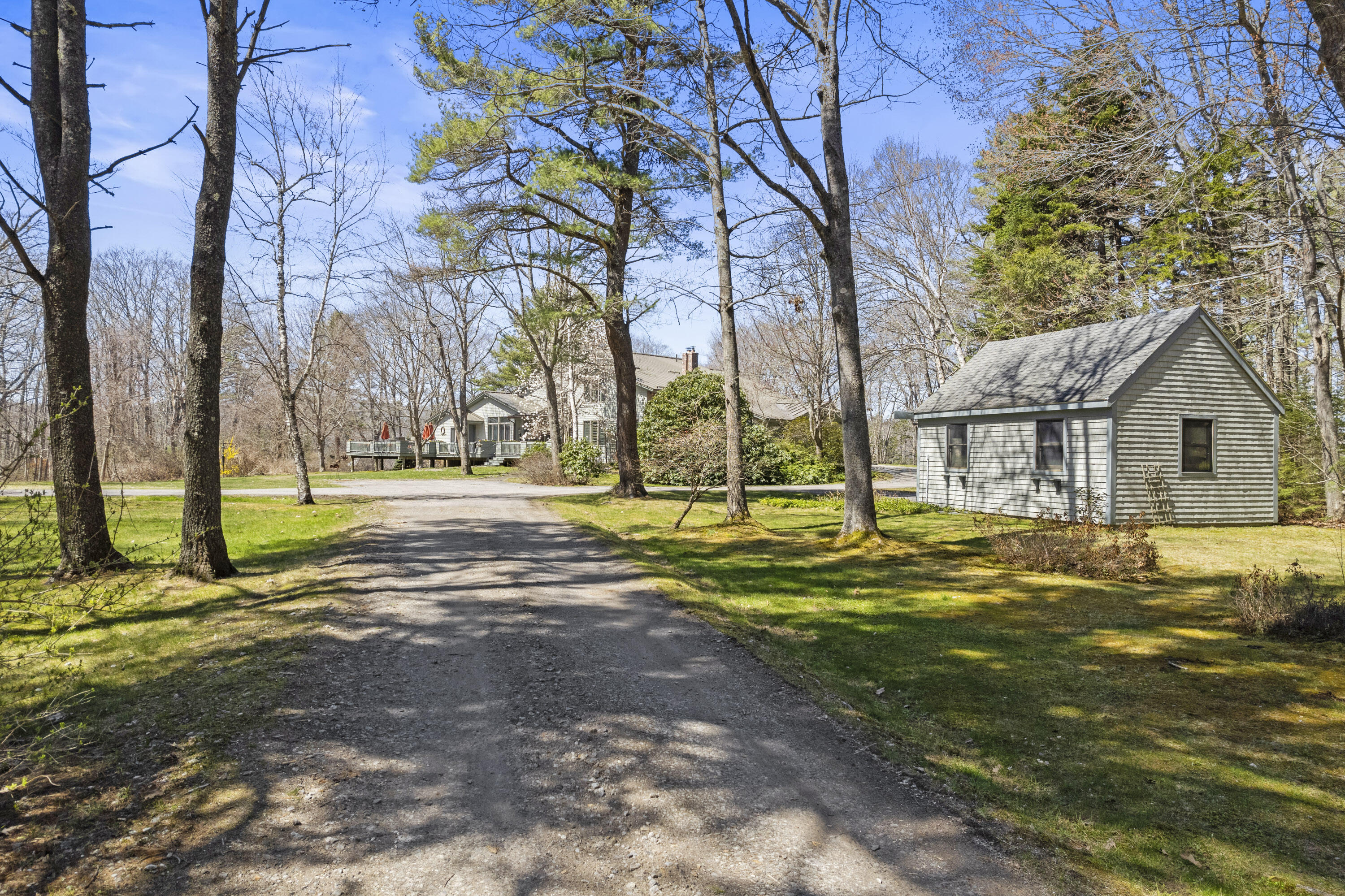 25 Doughty Point Road