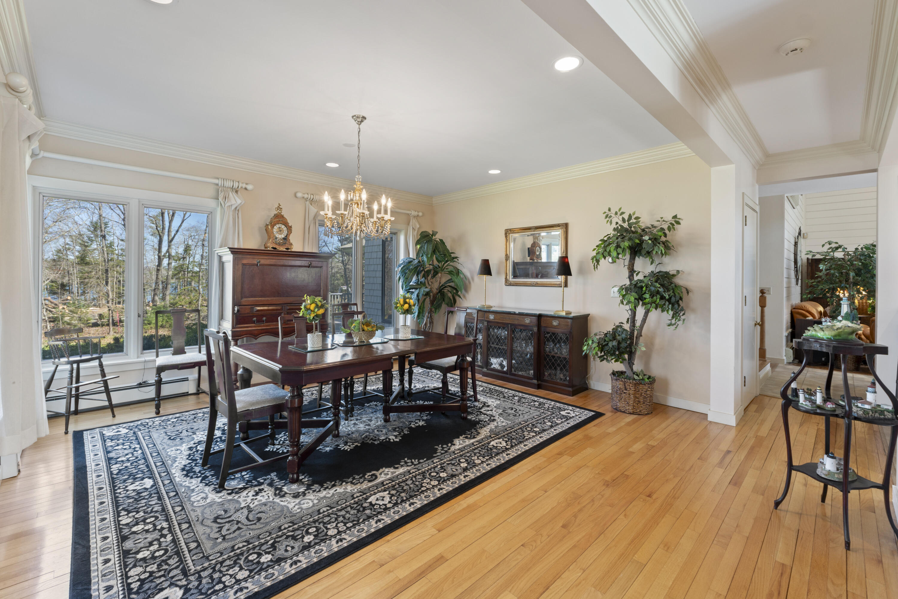 25 Doughty Point Road