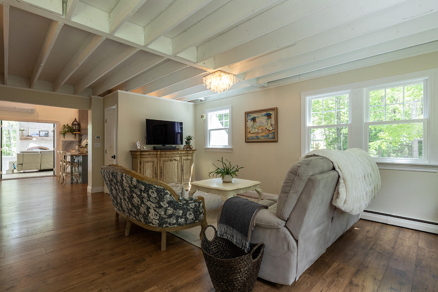 6 Seaport Drive