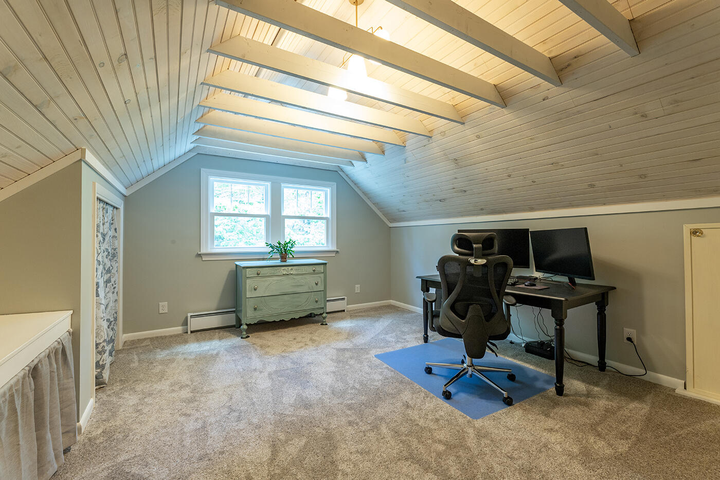 6 Seaport Drive
