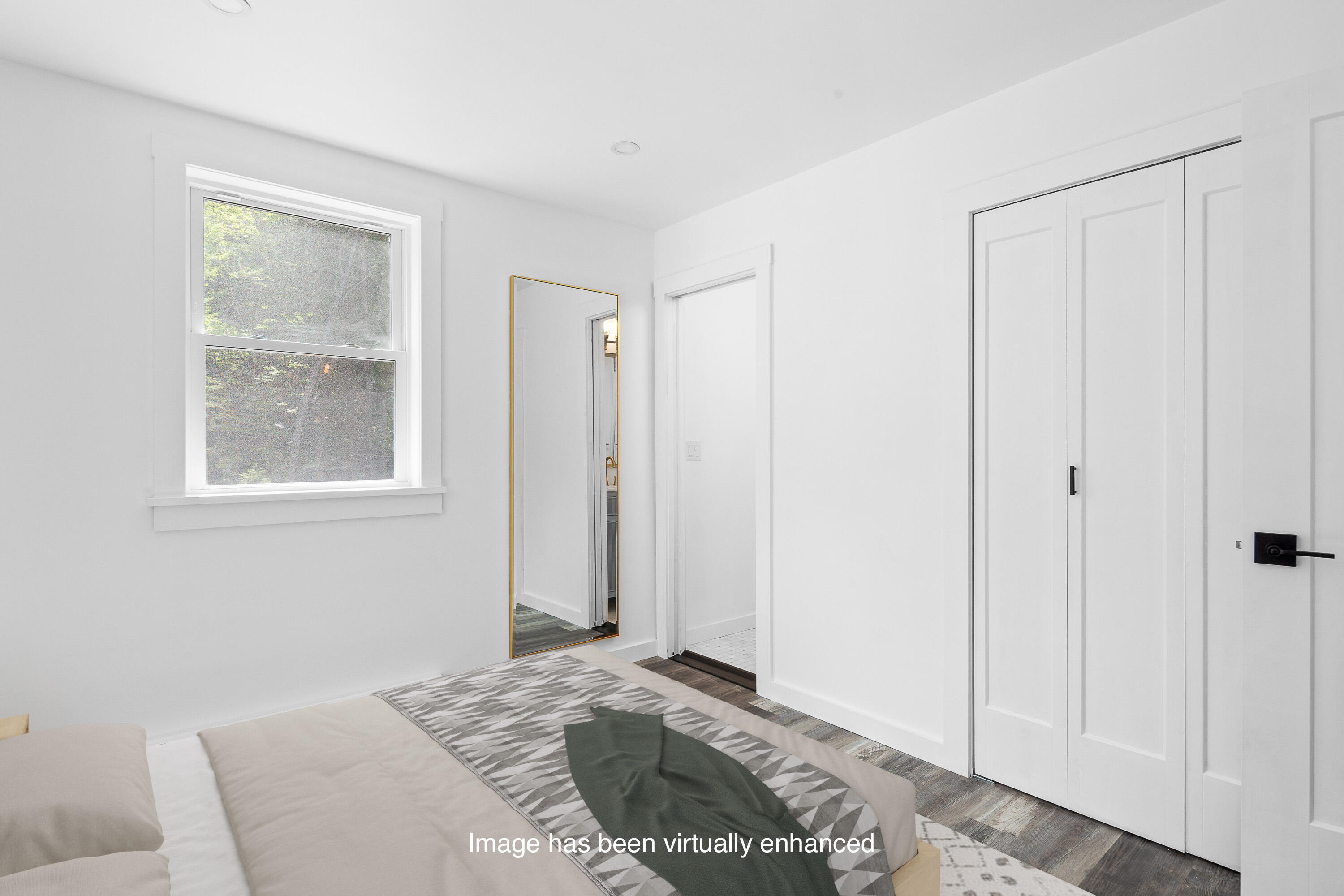270 Camden Road