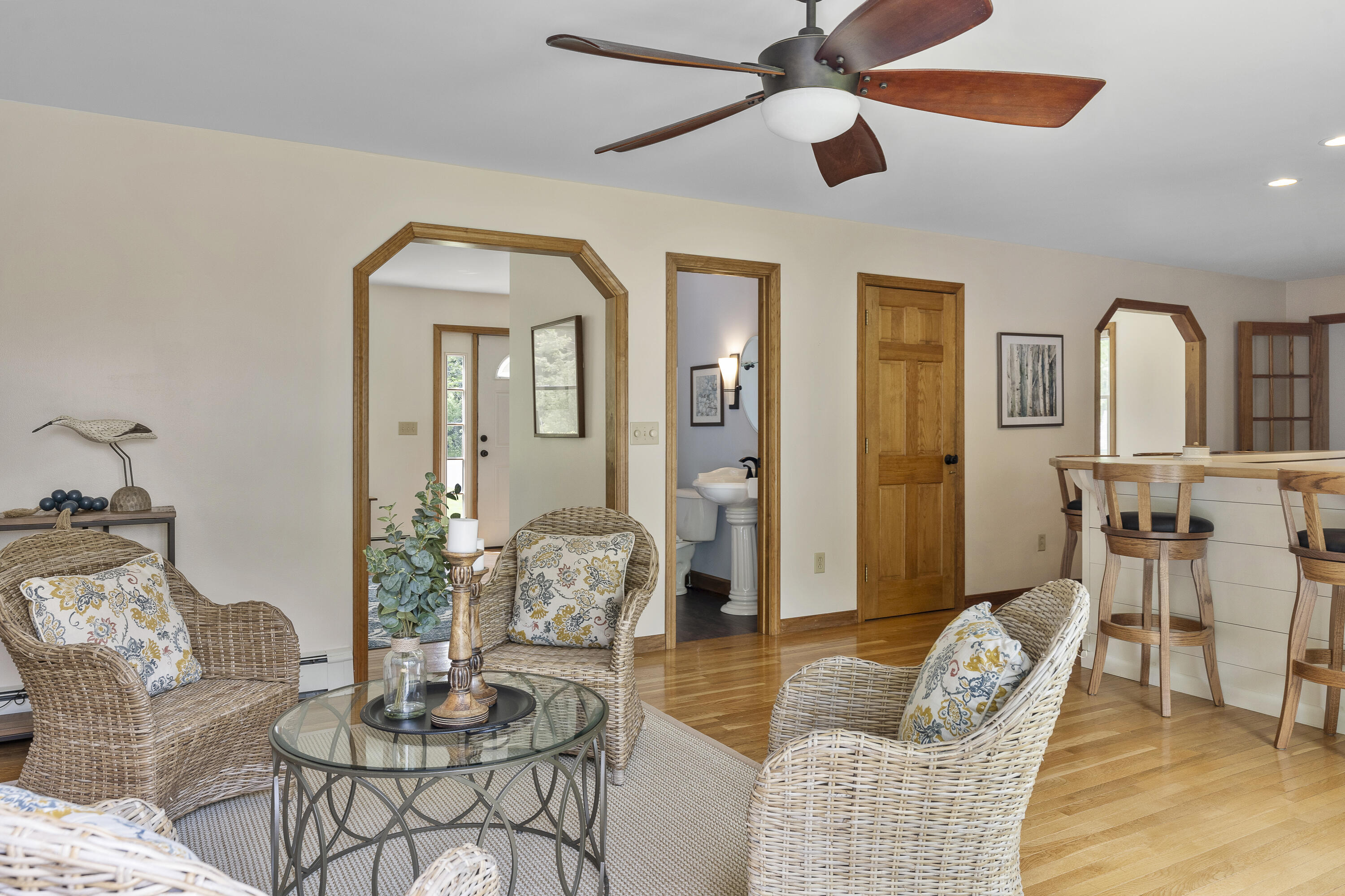 7 Leeward Cove Road