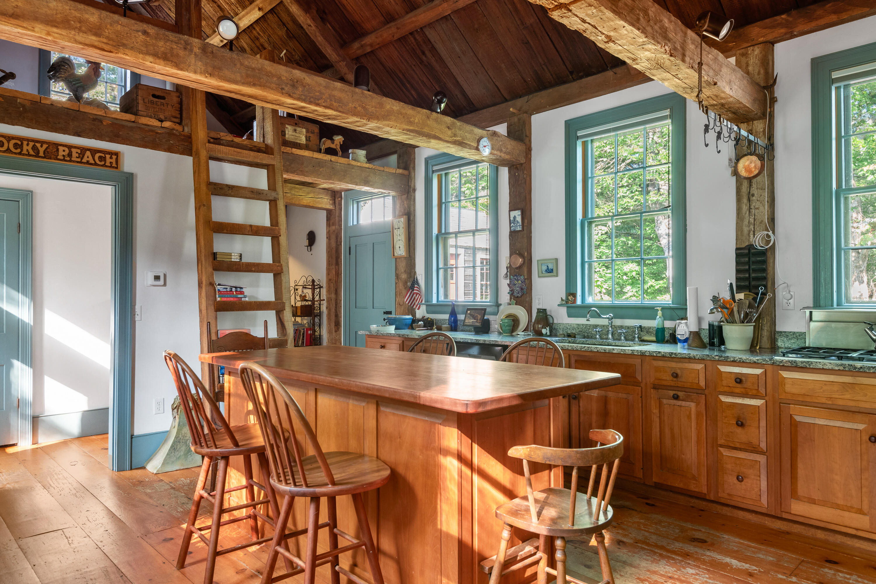 35 Rocky Reach Road