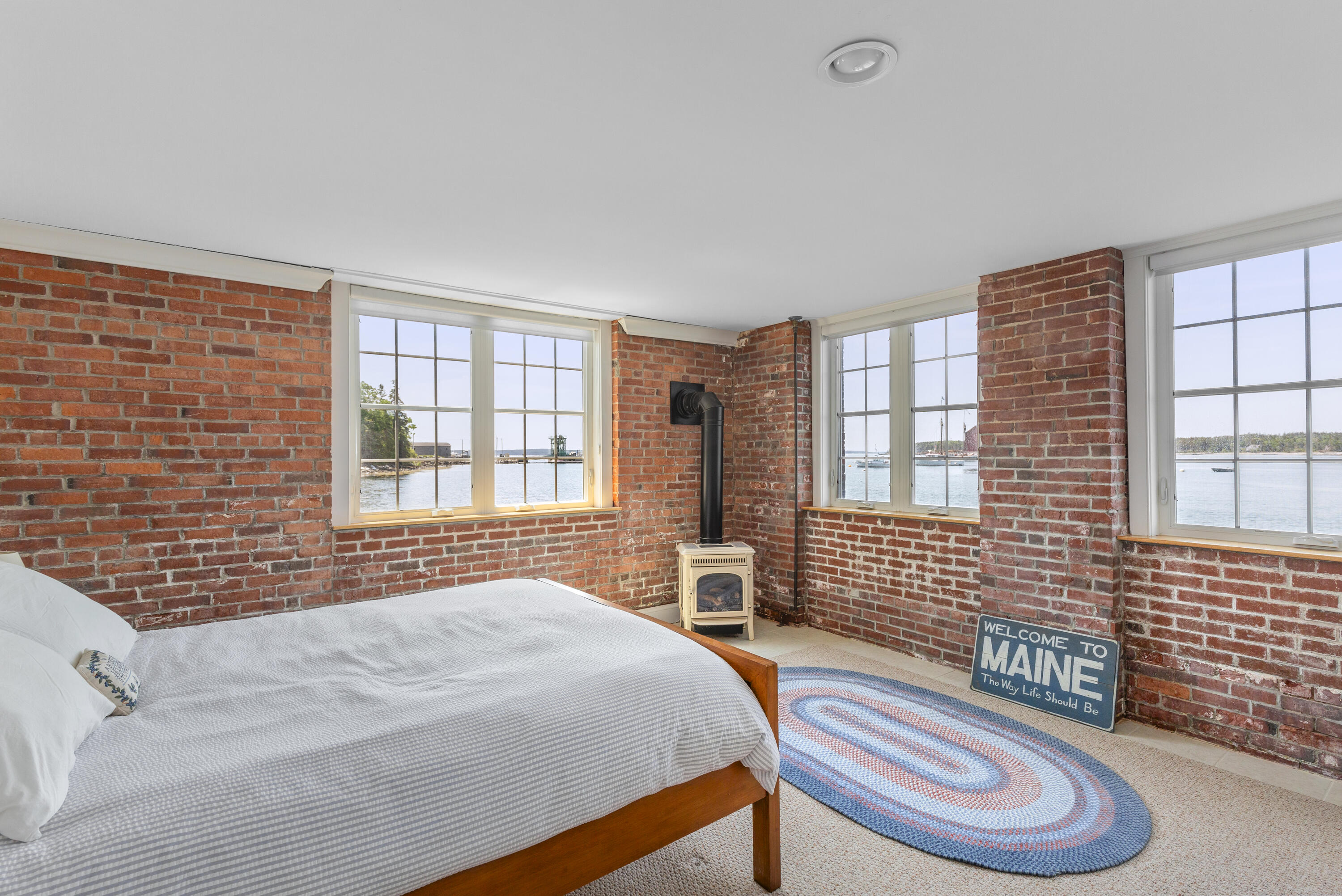 5A Granville Road, 1