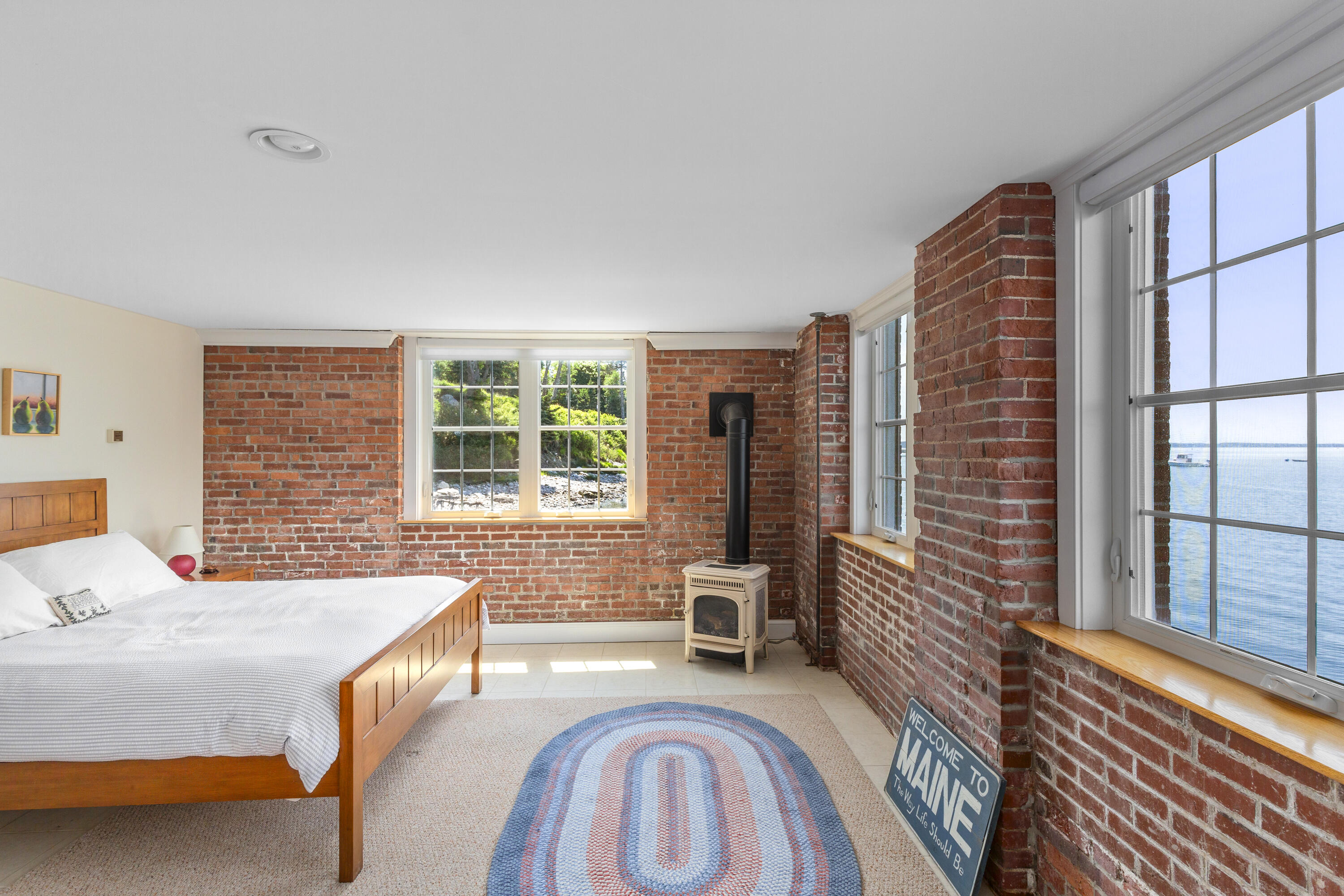 5A Granville Road, 1