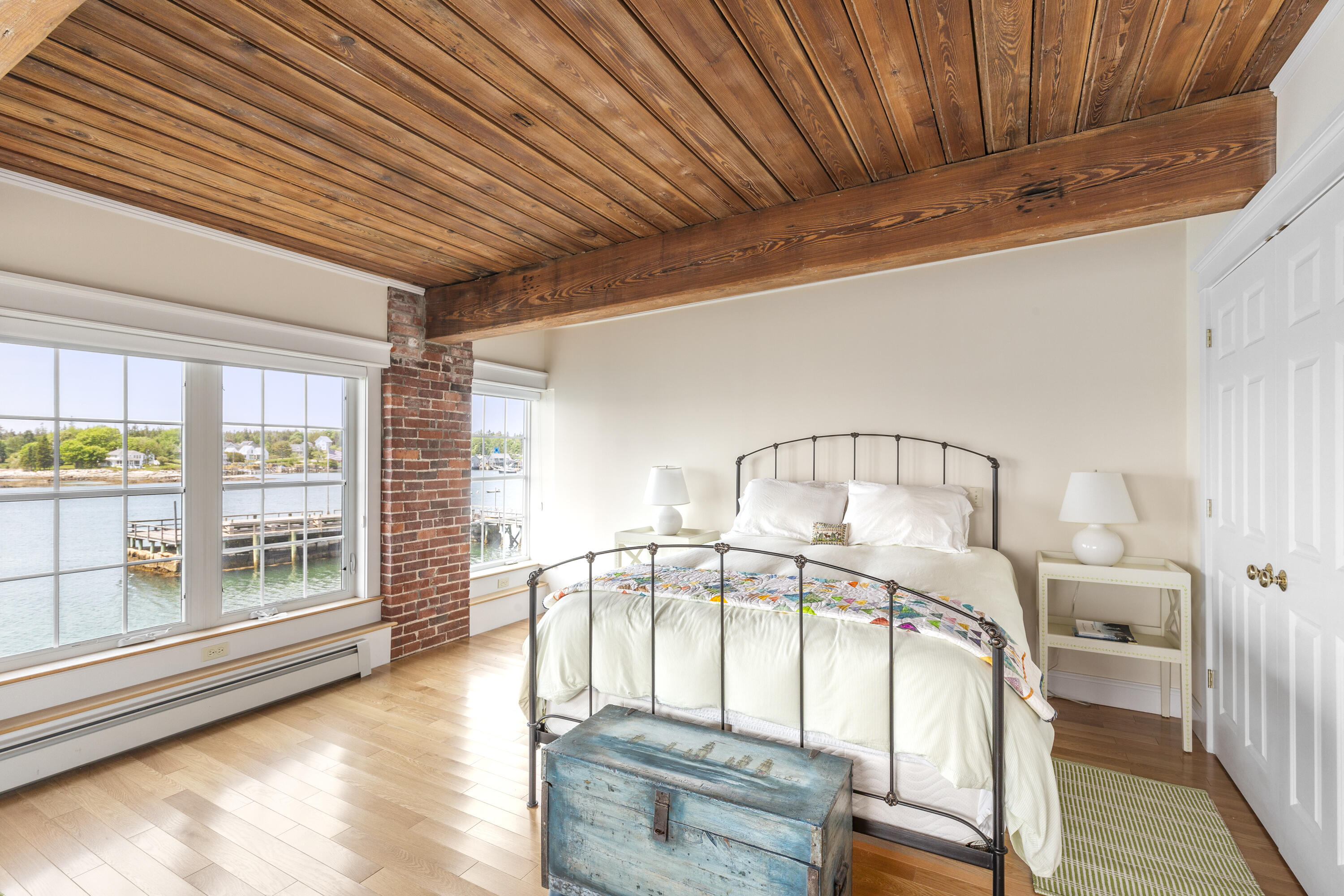 5A Granville Road, 1