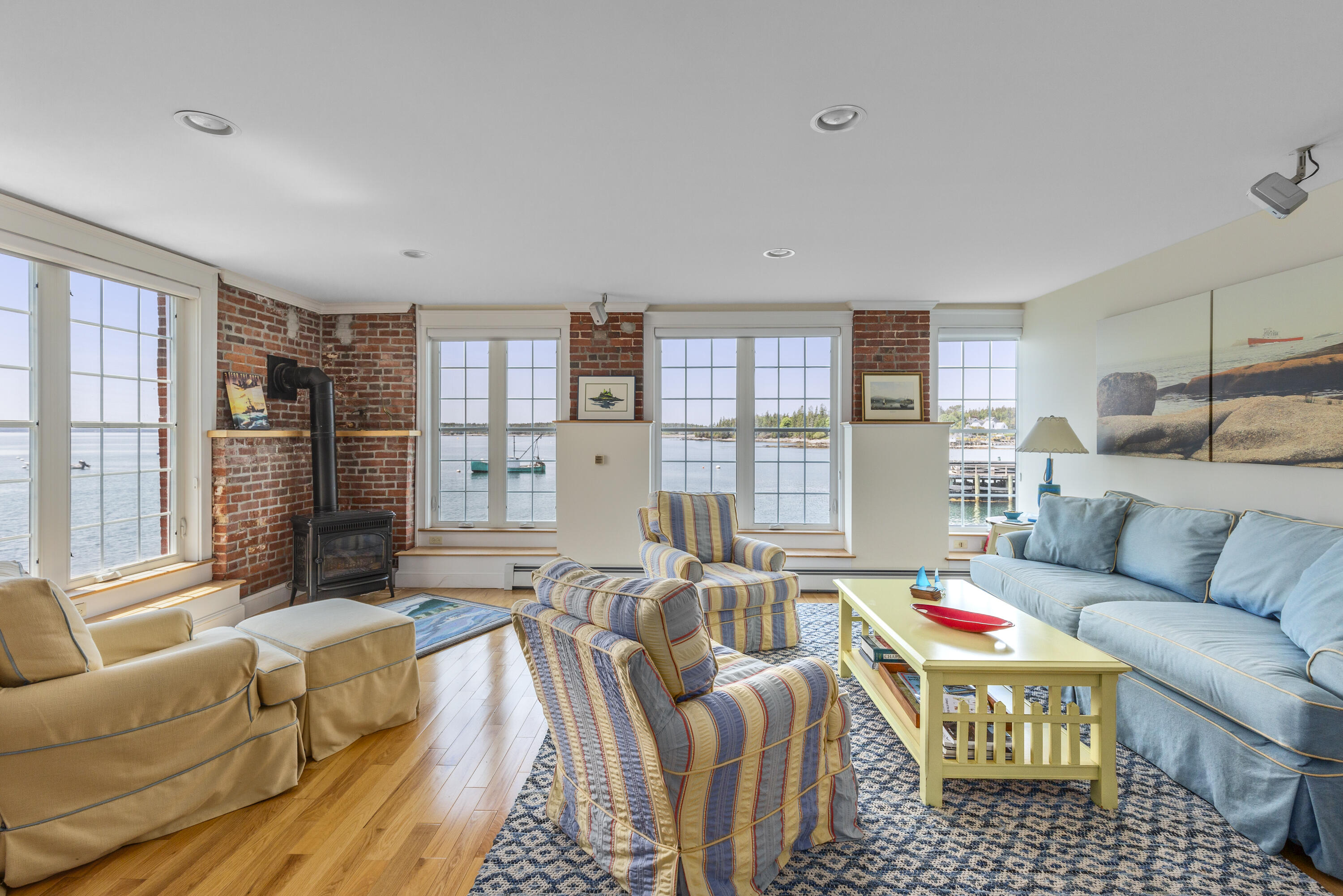 5A Granville Road, 1