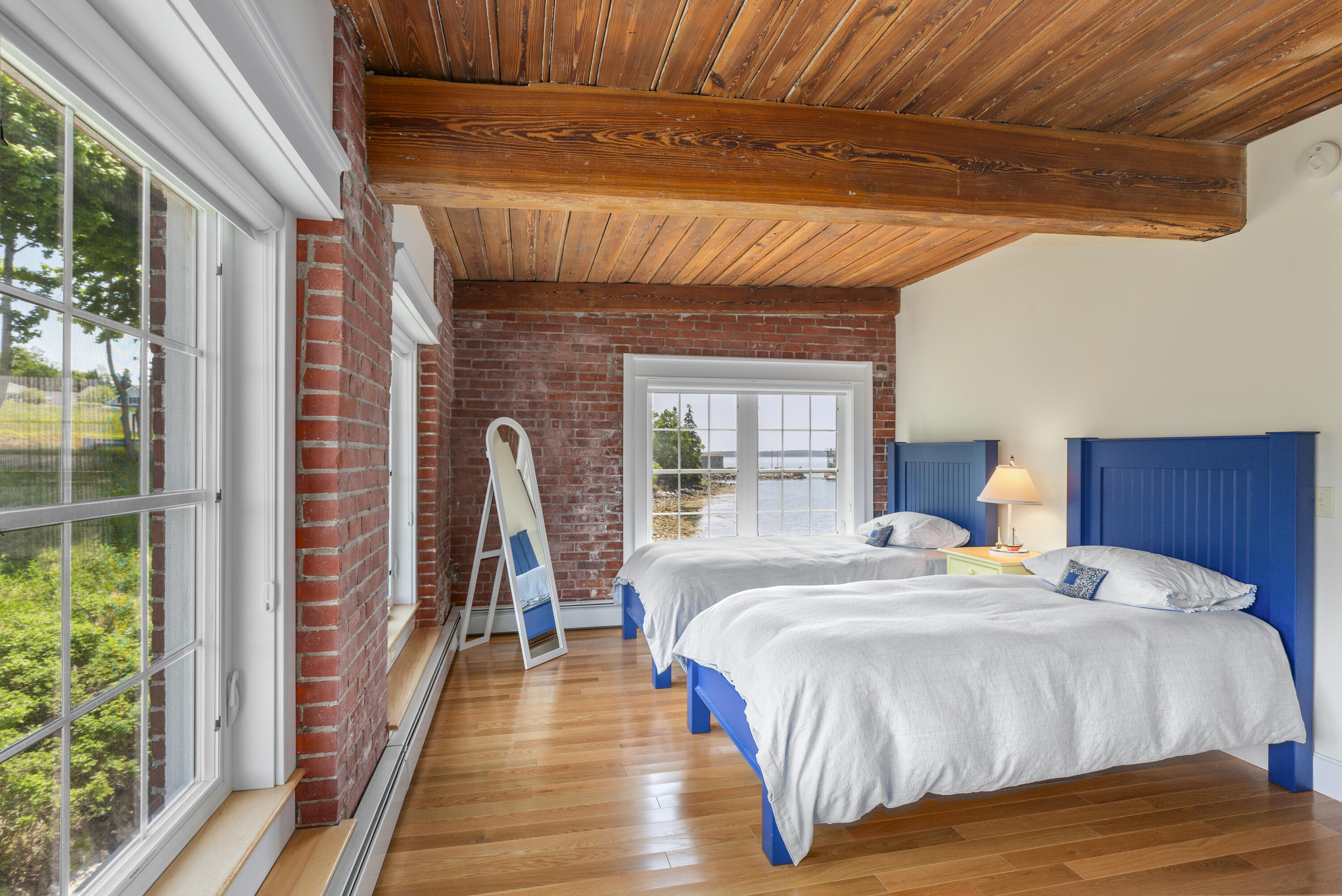 5A Granville Road, 1