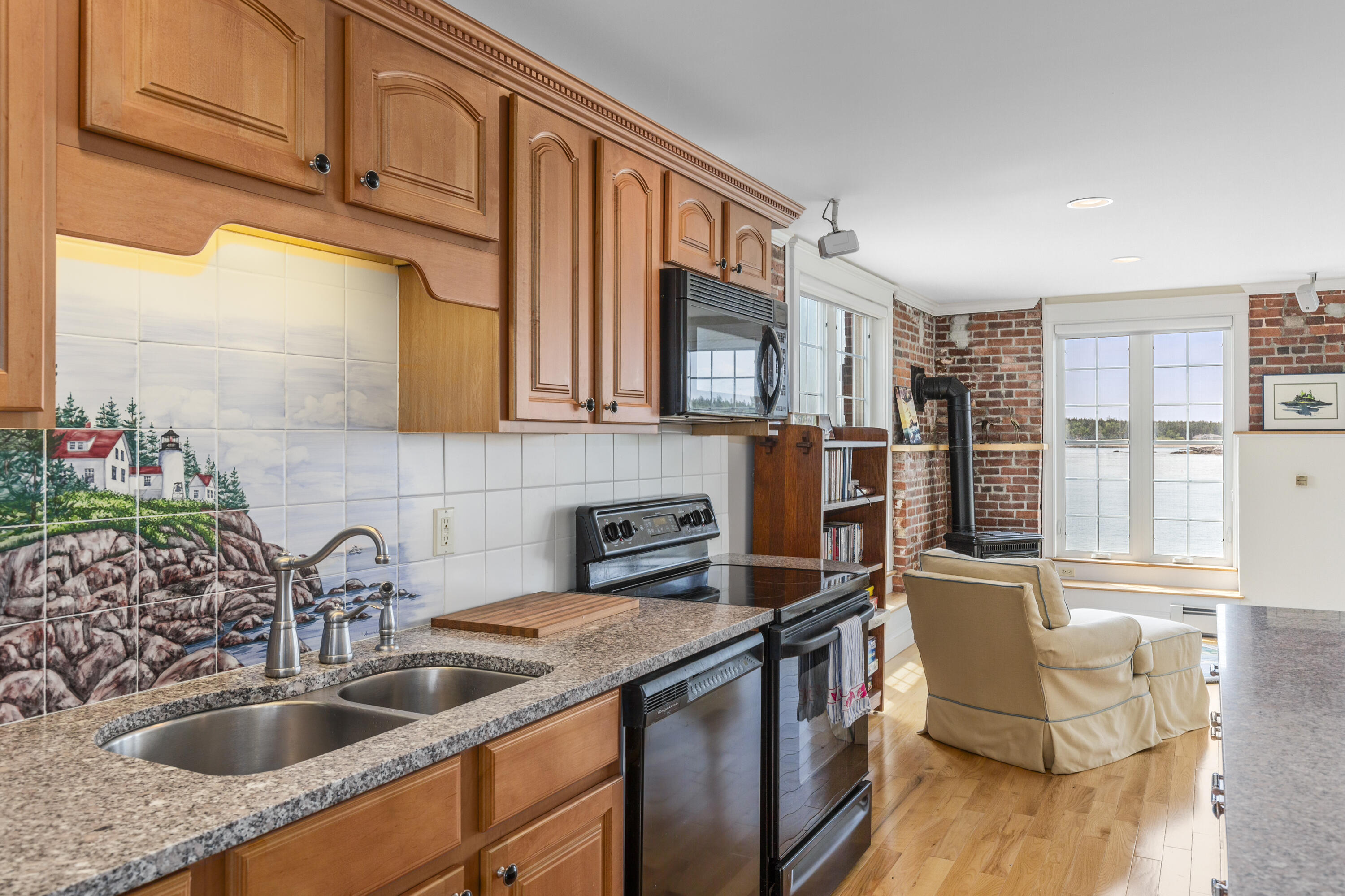 5A Granville Road, 1
