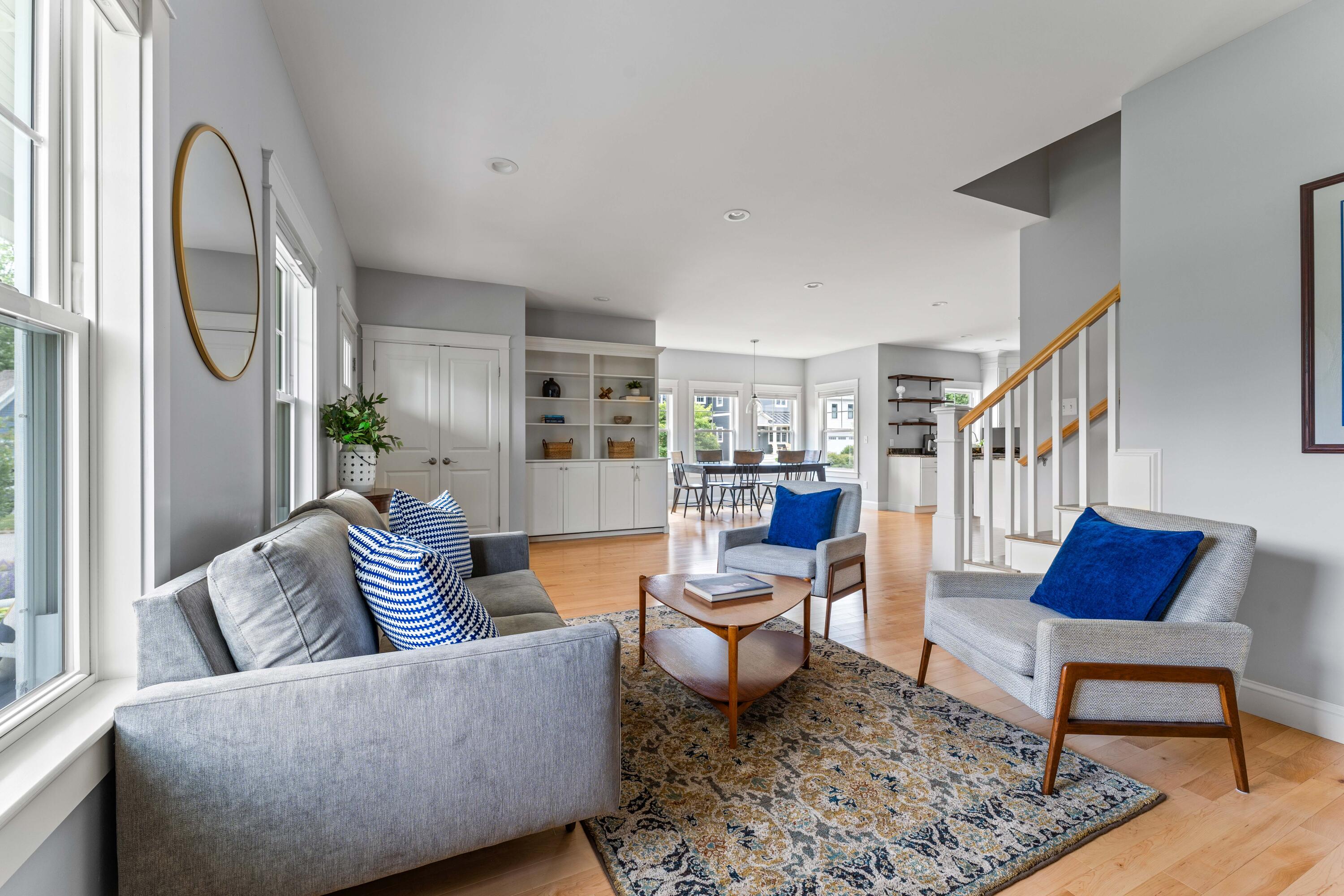 2 Franklin Circle