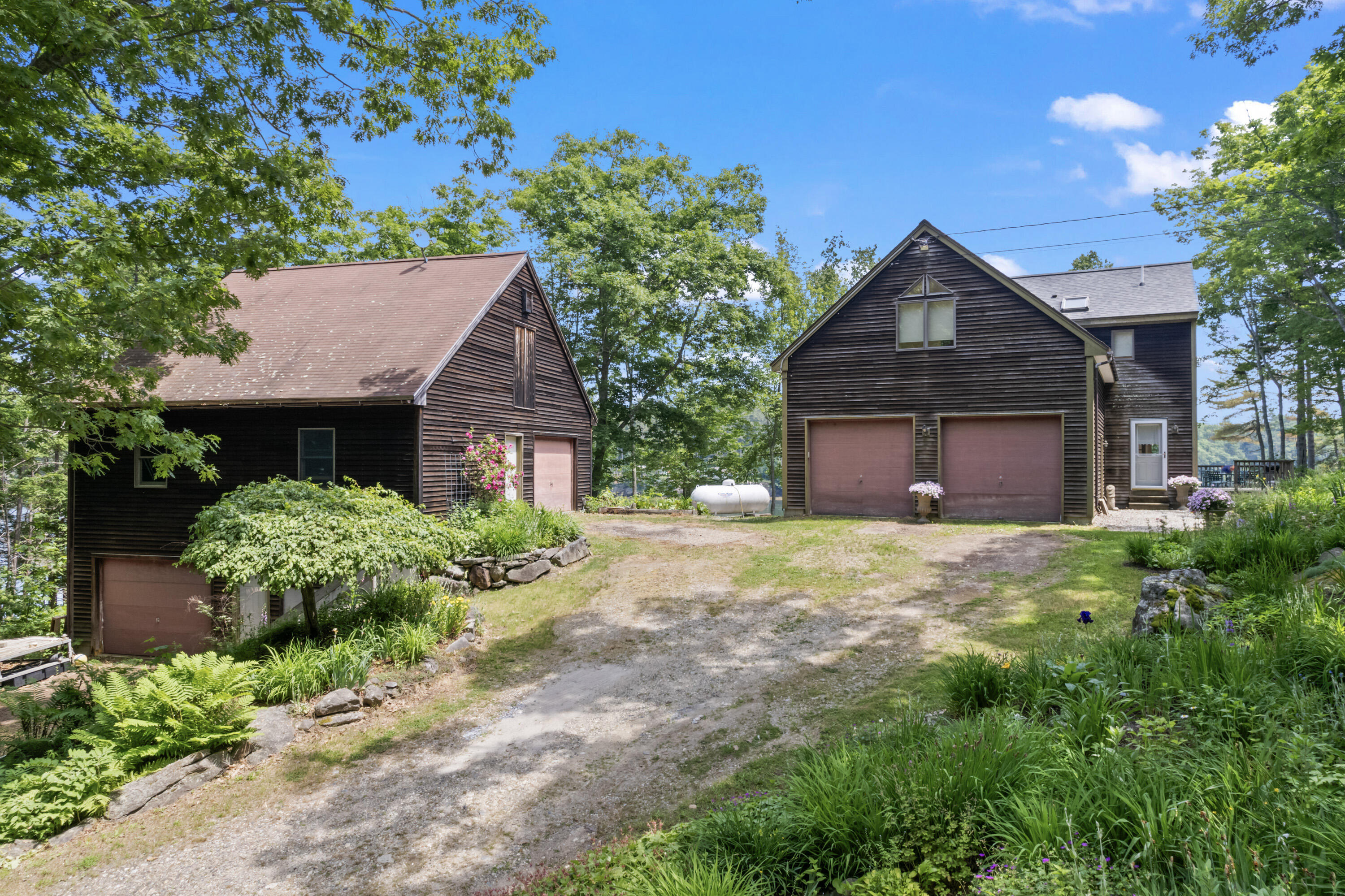 440 Mountain Road
