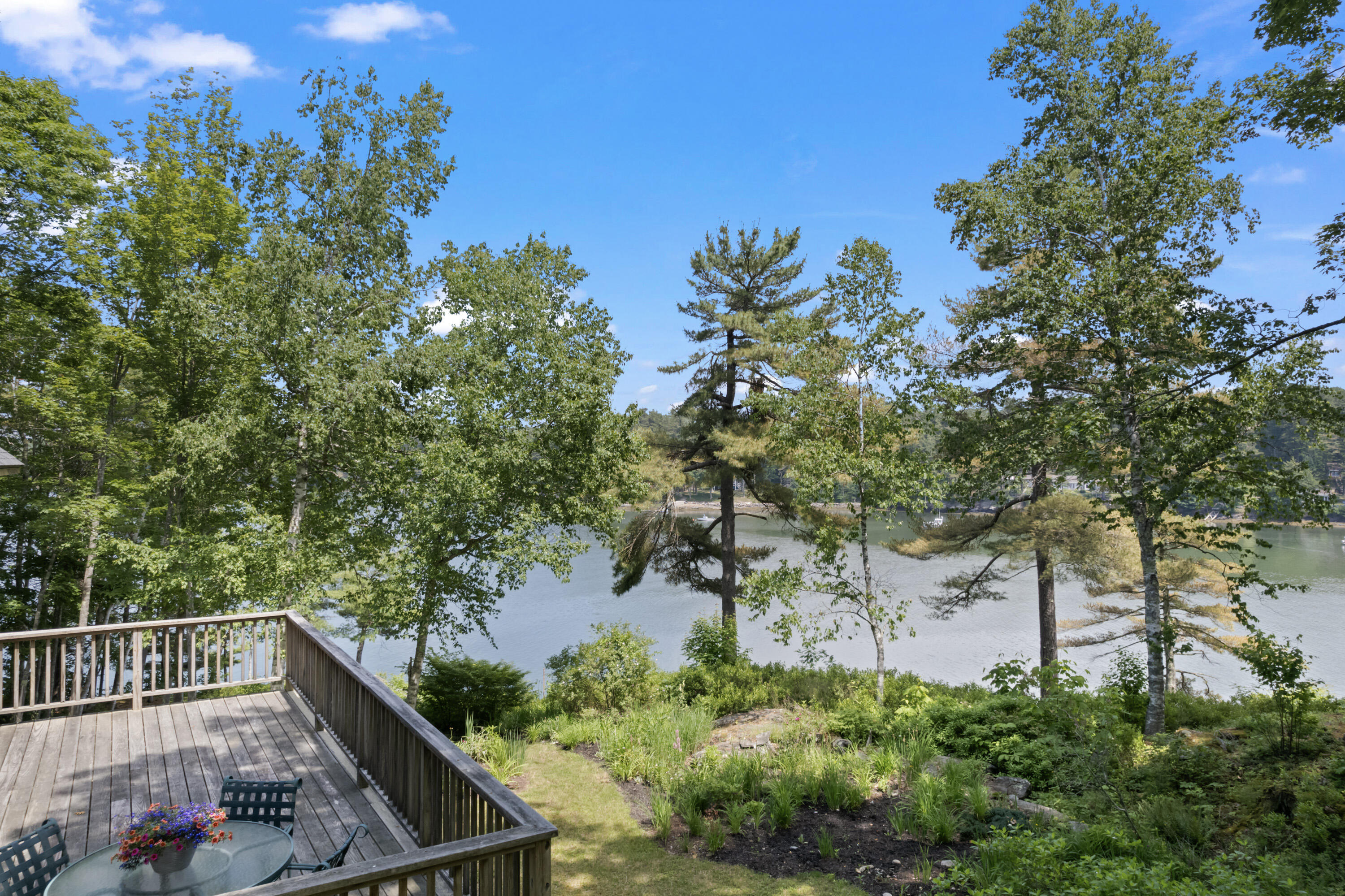 440 Mountain Road