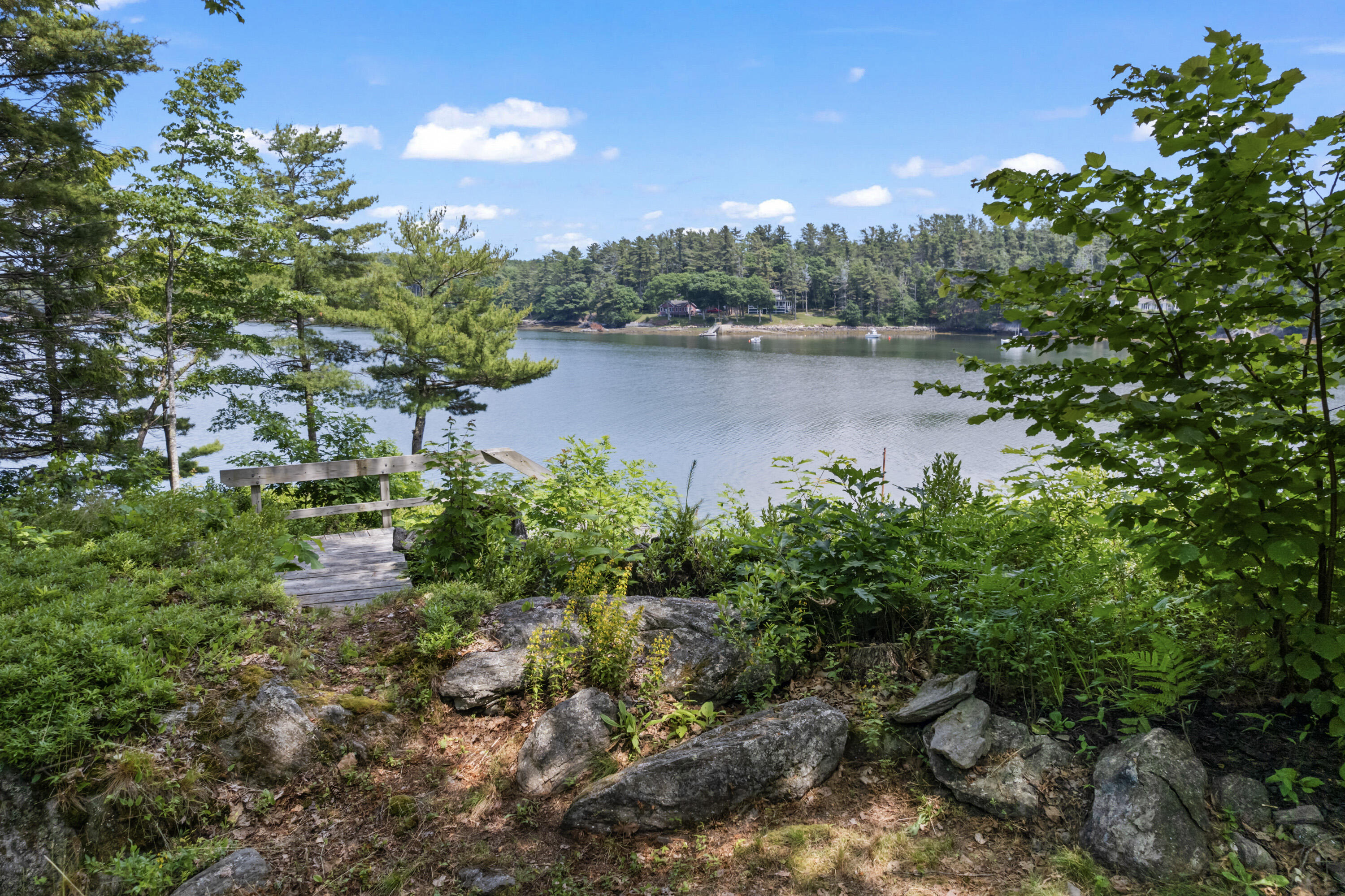 440 Mountain Road