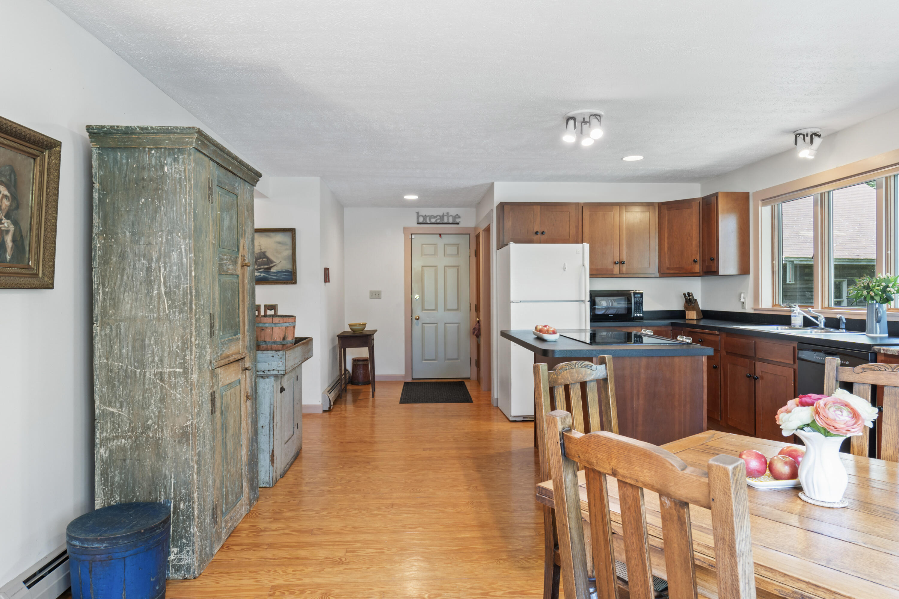440 Mountain Road